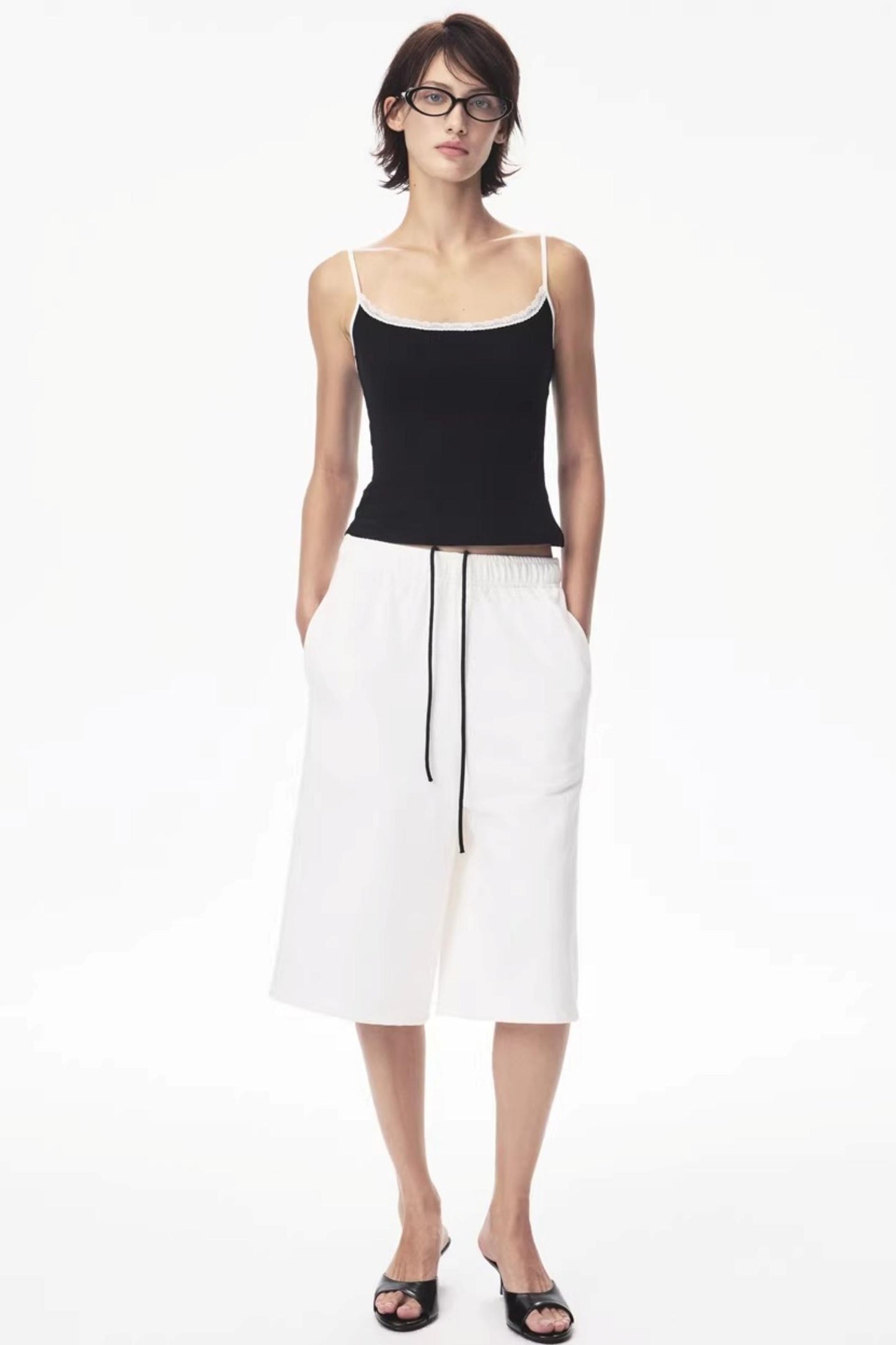 Two-Color Drawstring Sweatpants