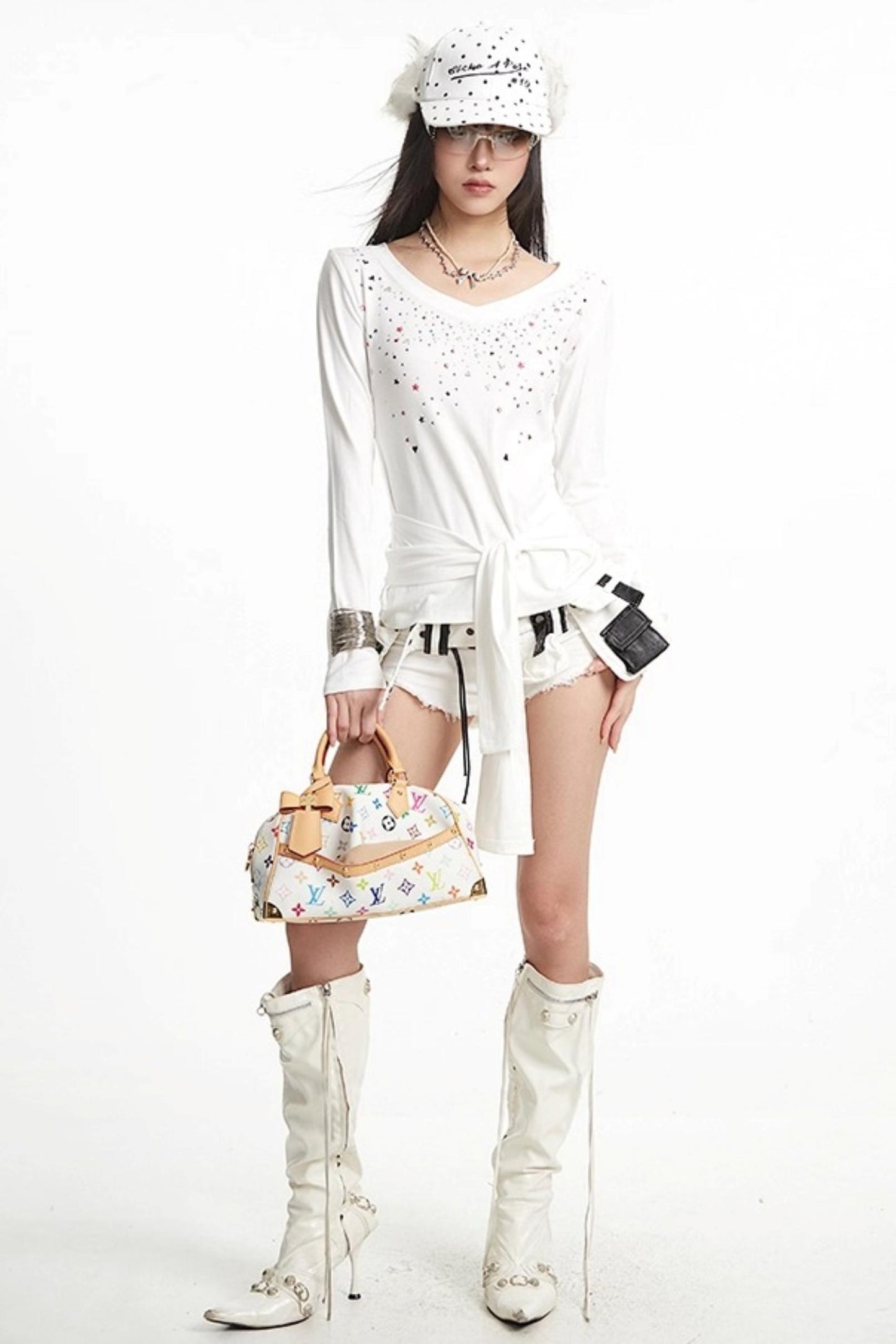 White Hot Girl V-Neck Long Sleeve T-Shirt