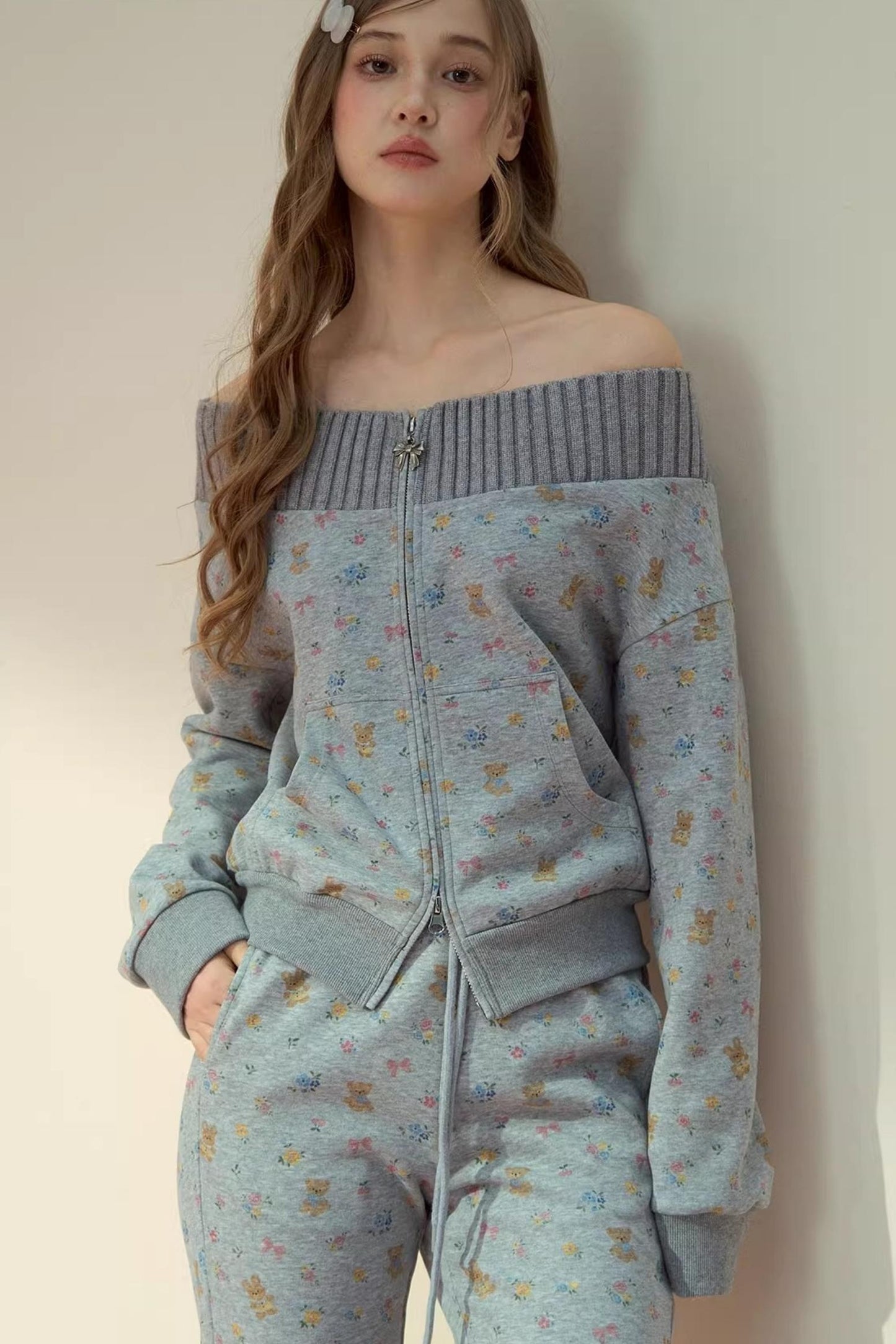 One-Shoulder Sweater With Trousers Set-Up