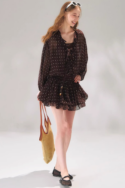 Ensemble robe en mousseline à volants et perles