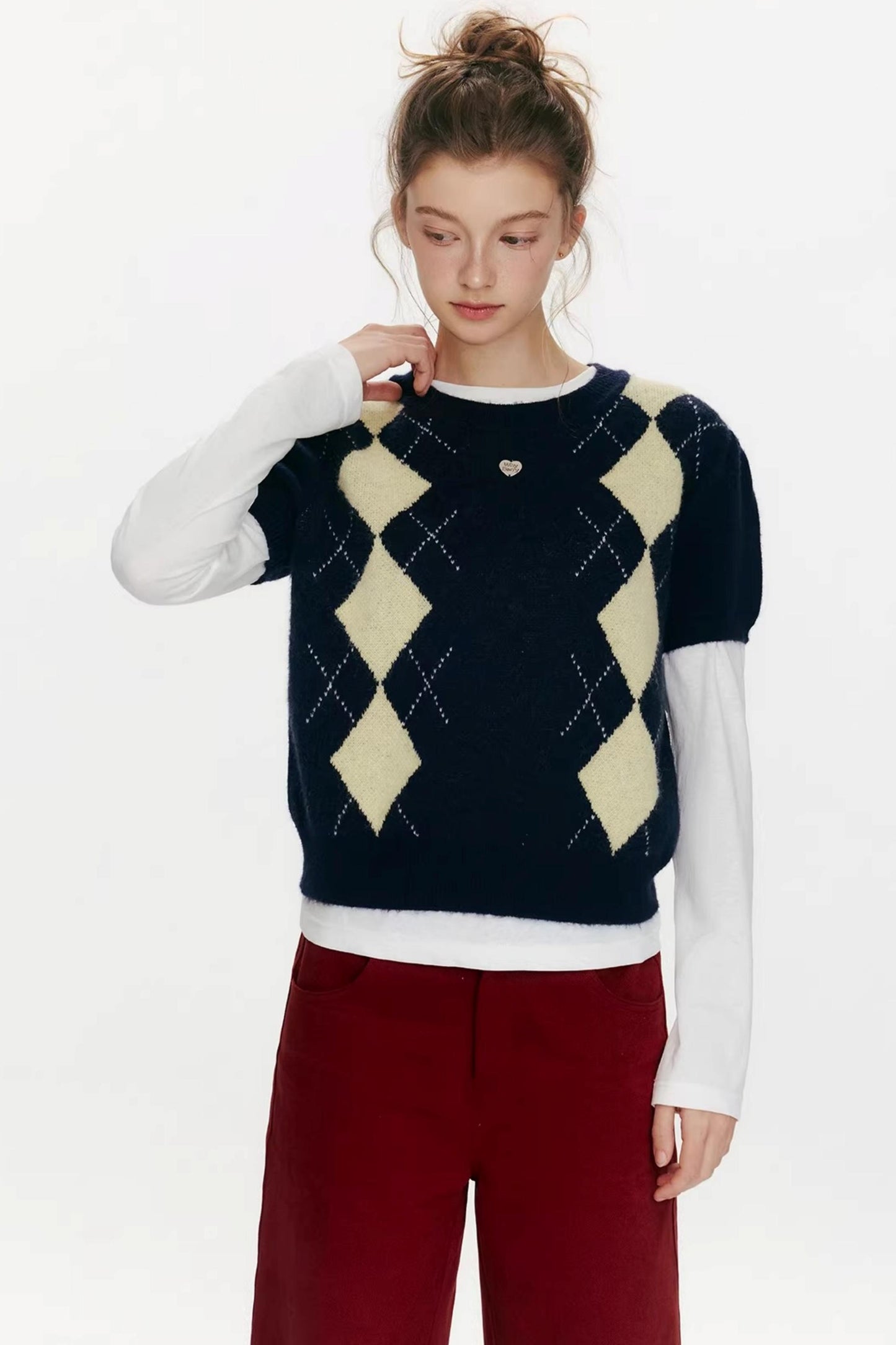 Gestepptes Strickoberteil mit Twilight-Blumenmuster