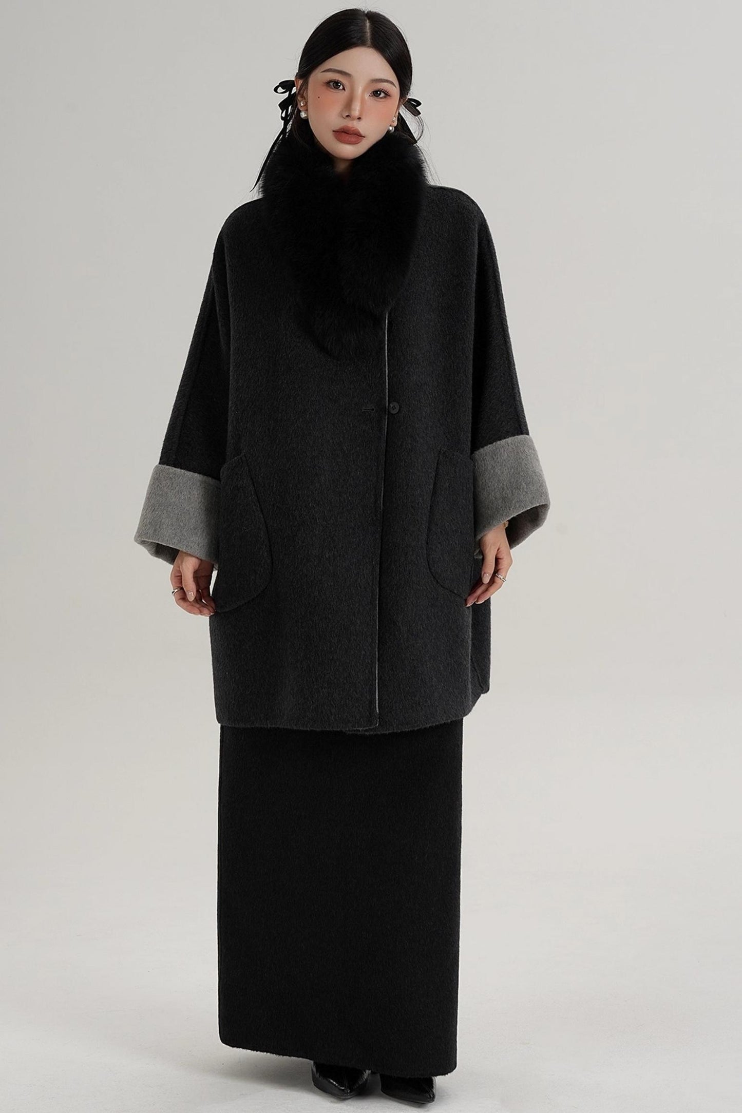 Elegant Fox Fur Collar Wool Cape Coat