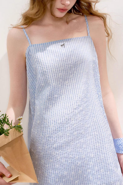 Summer Breeze Halter Dress