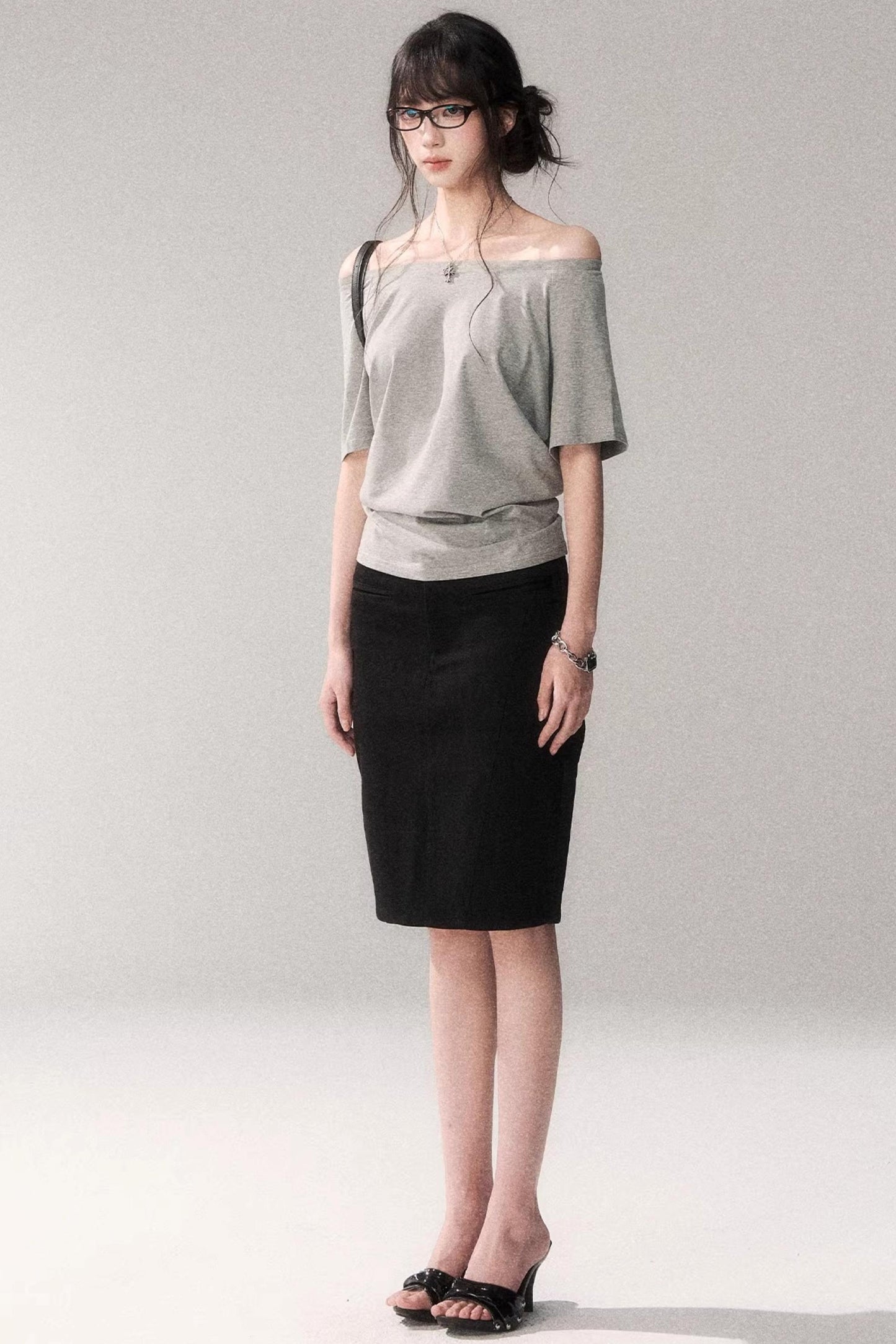 Off-Shoulder Stretchy Summer Top