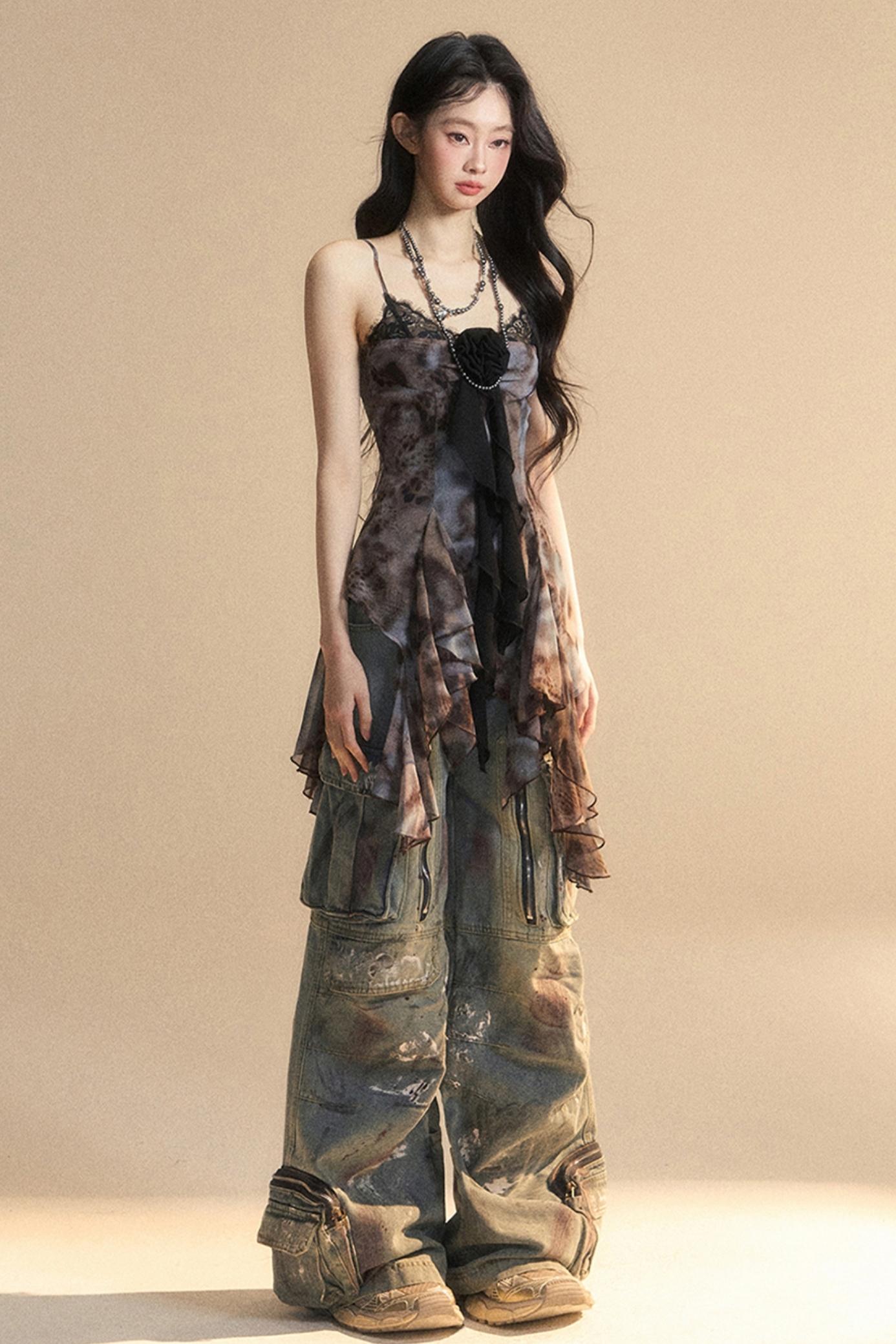 Waist-Shaped Lace Top