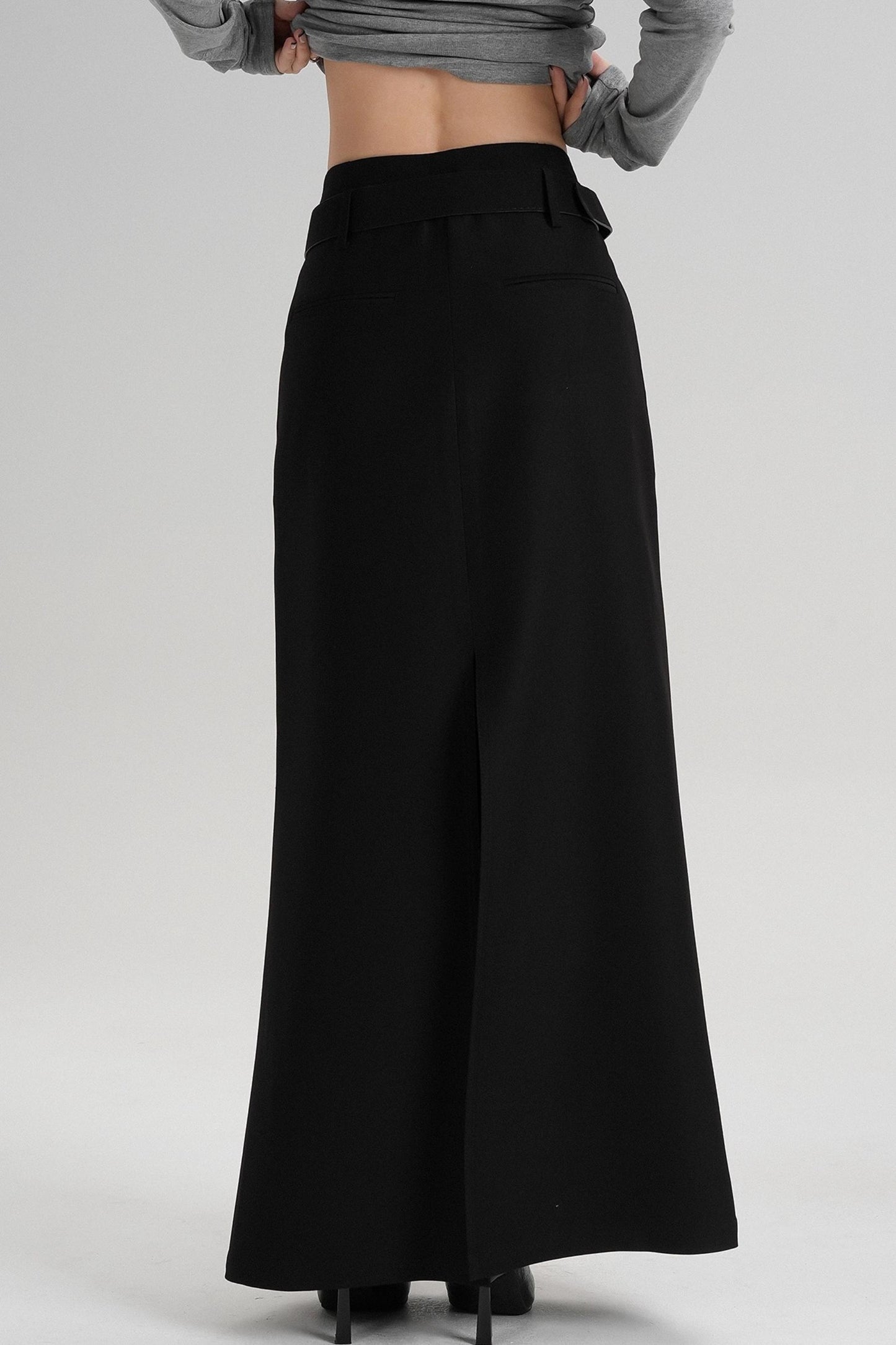 Ame Hip Slimming Skirt