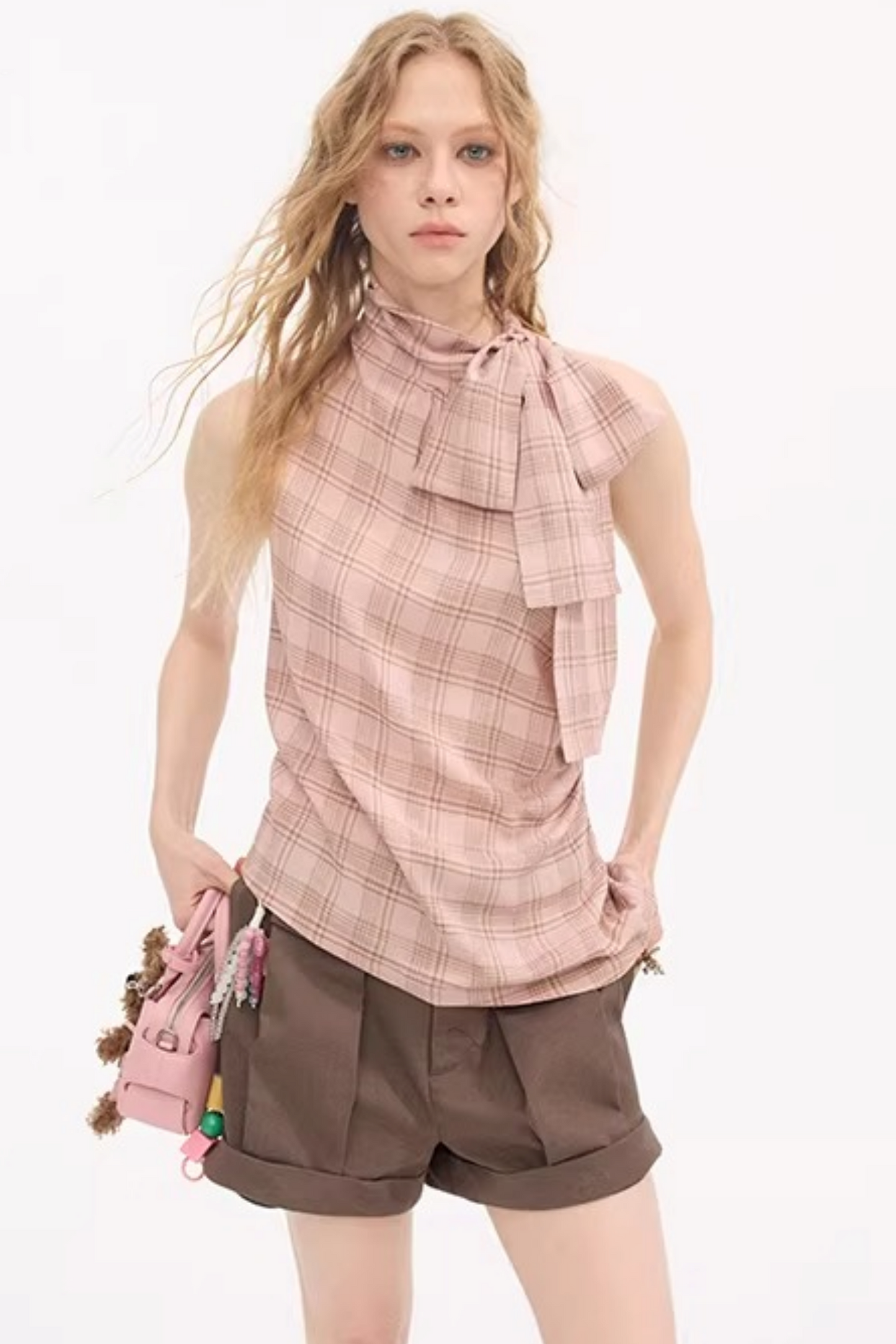 Wool Pleated Khaki Shorts