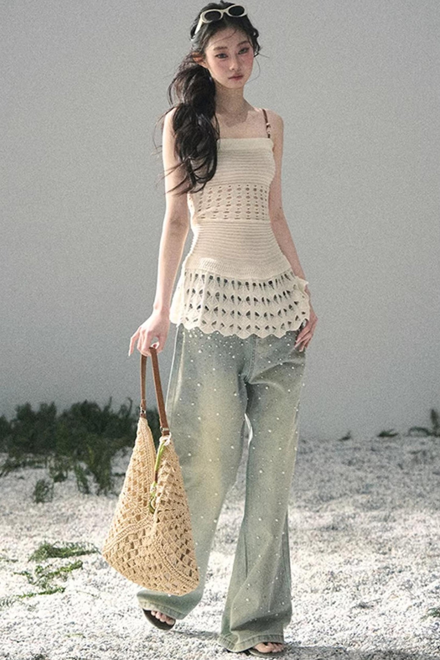 Pantalon en jean bleu clair perlé