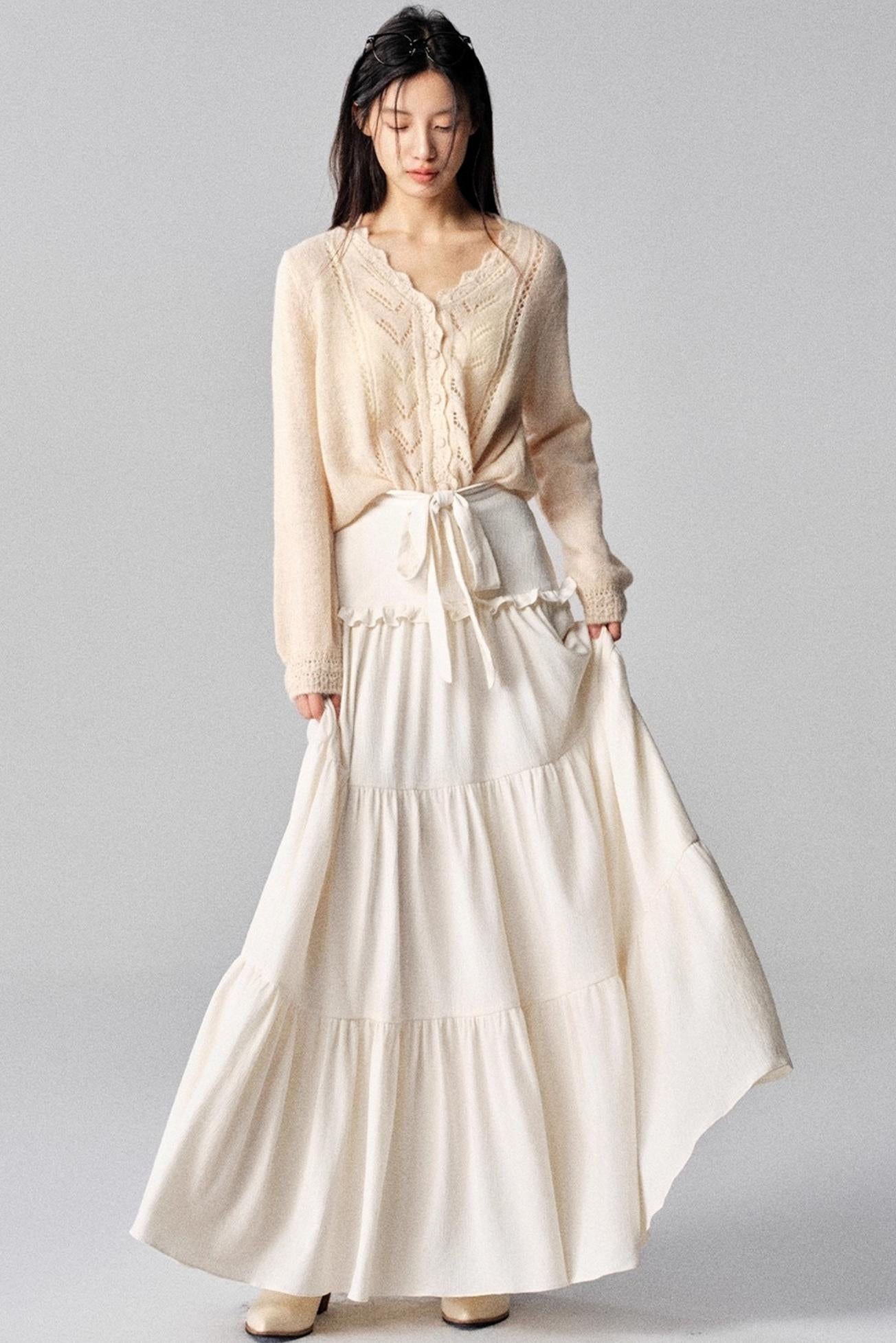 Mountains Melody White Skirt