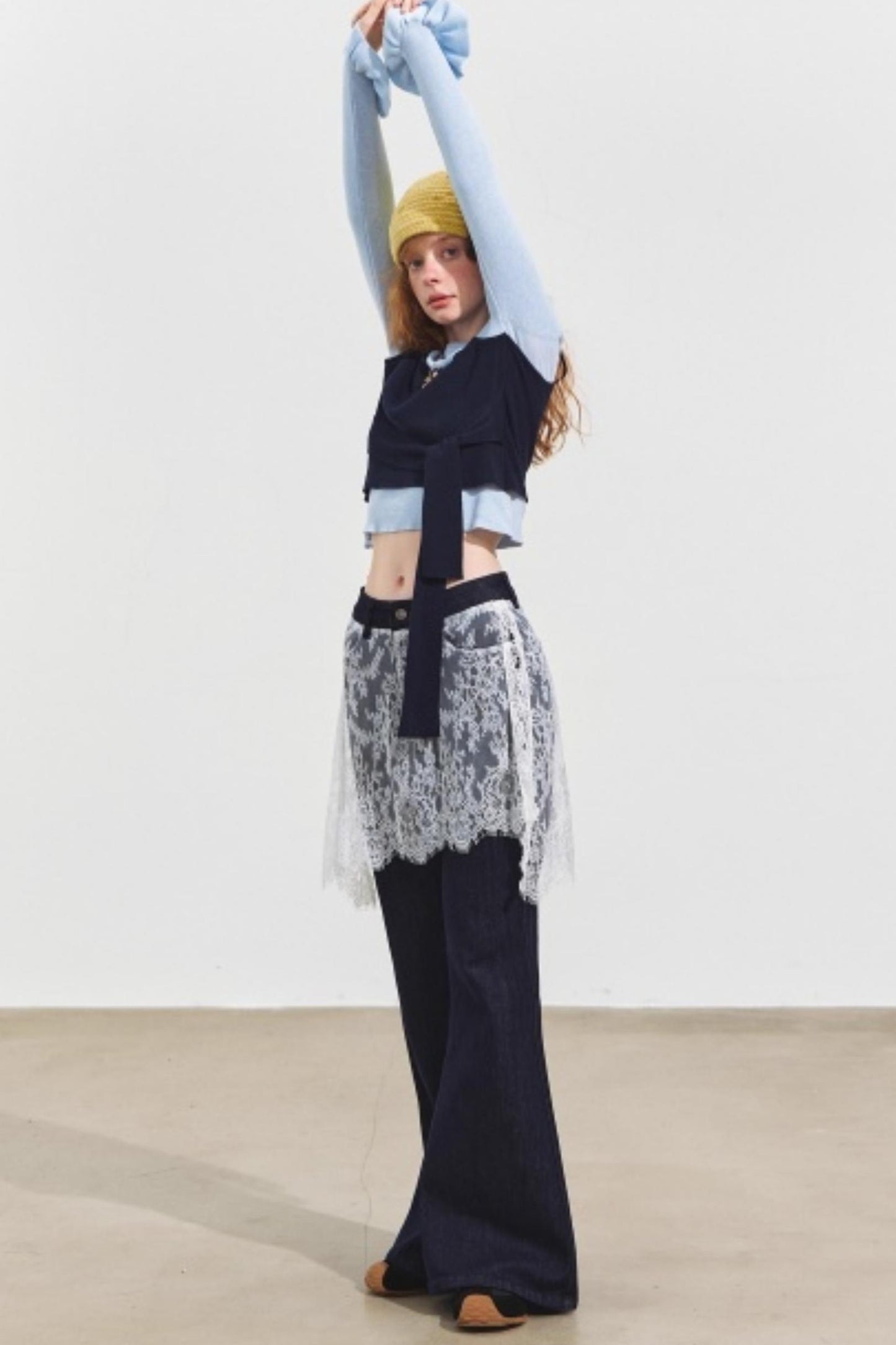 Fake Two Contrasting Tie-Up Sweater