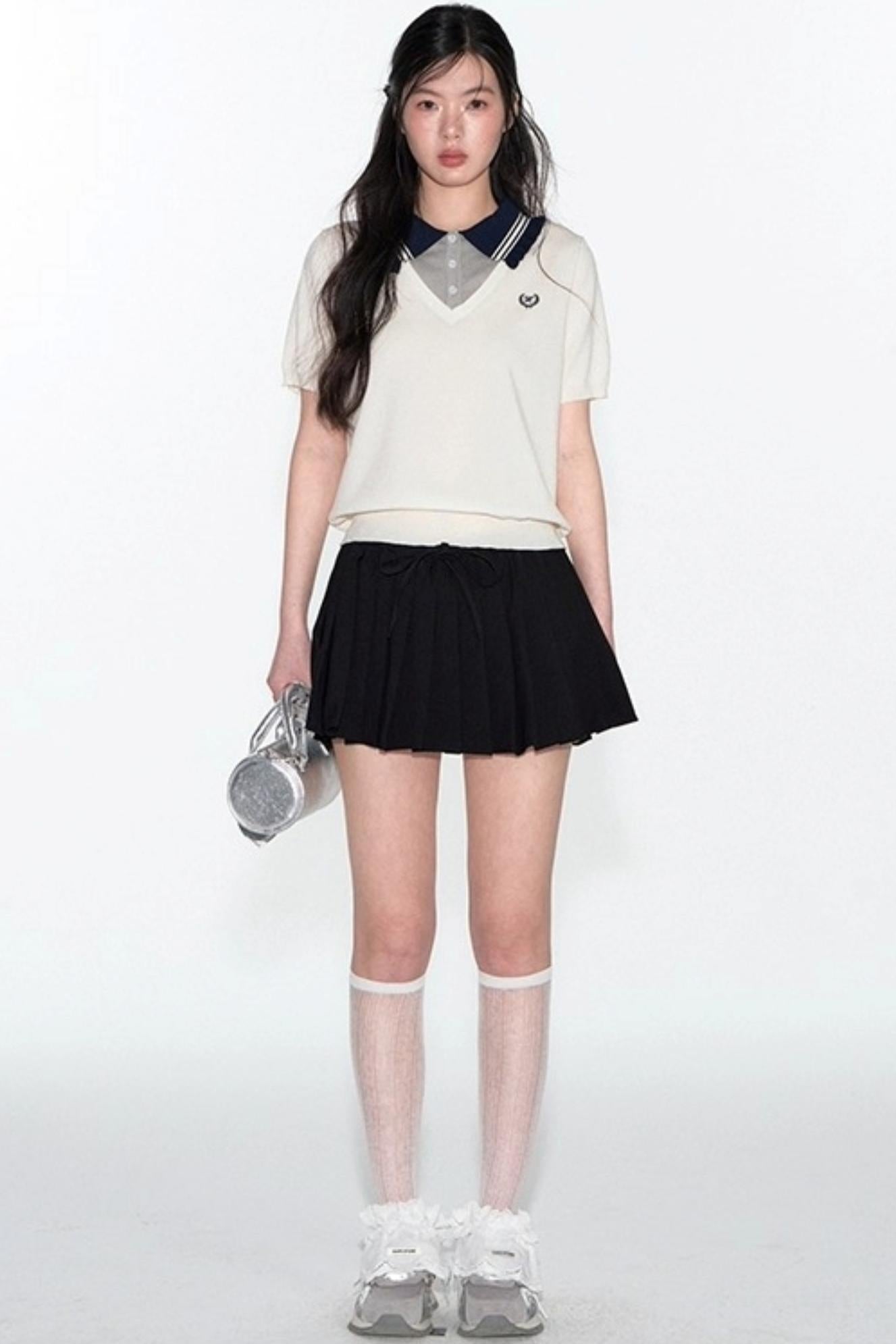 Preppy V-Neck Knit Top