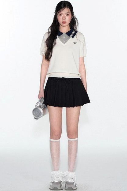 Preppy V-Neck Knit Top