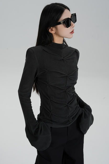 SRYSAME's design is slim, pleated, flared, long-sleeved, T-shirt, underneath, and top, a new autumn women's wear