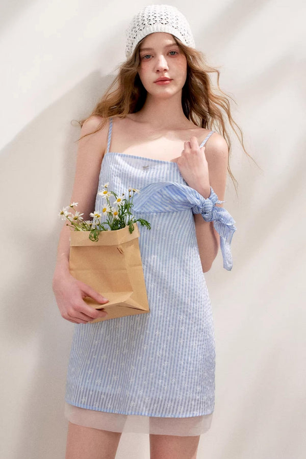 Summer Breeze Halter Dress