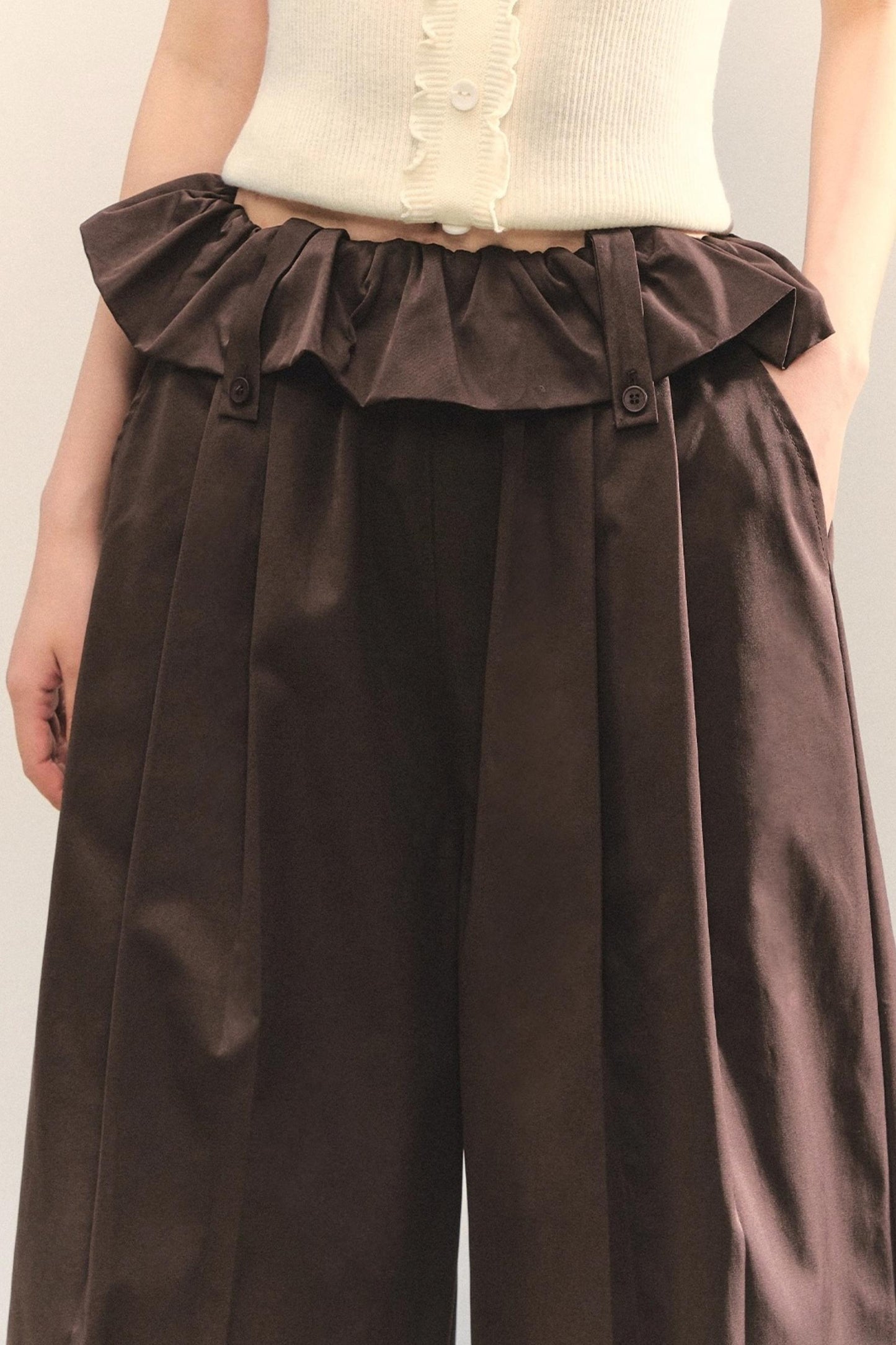 Turn-Up Waist Balloon Pants