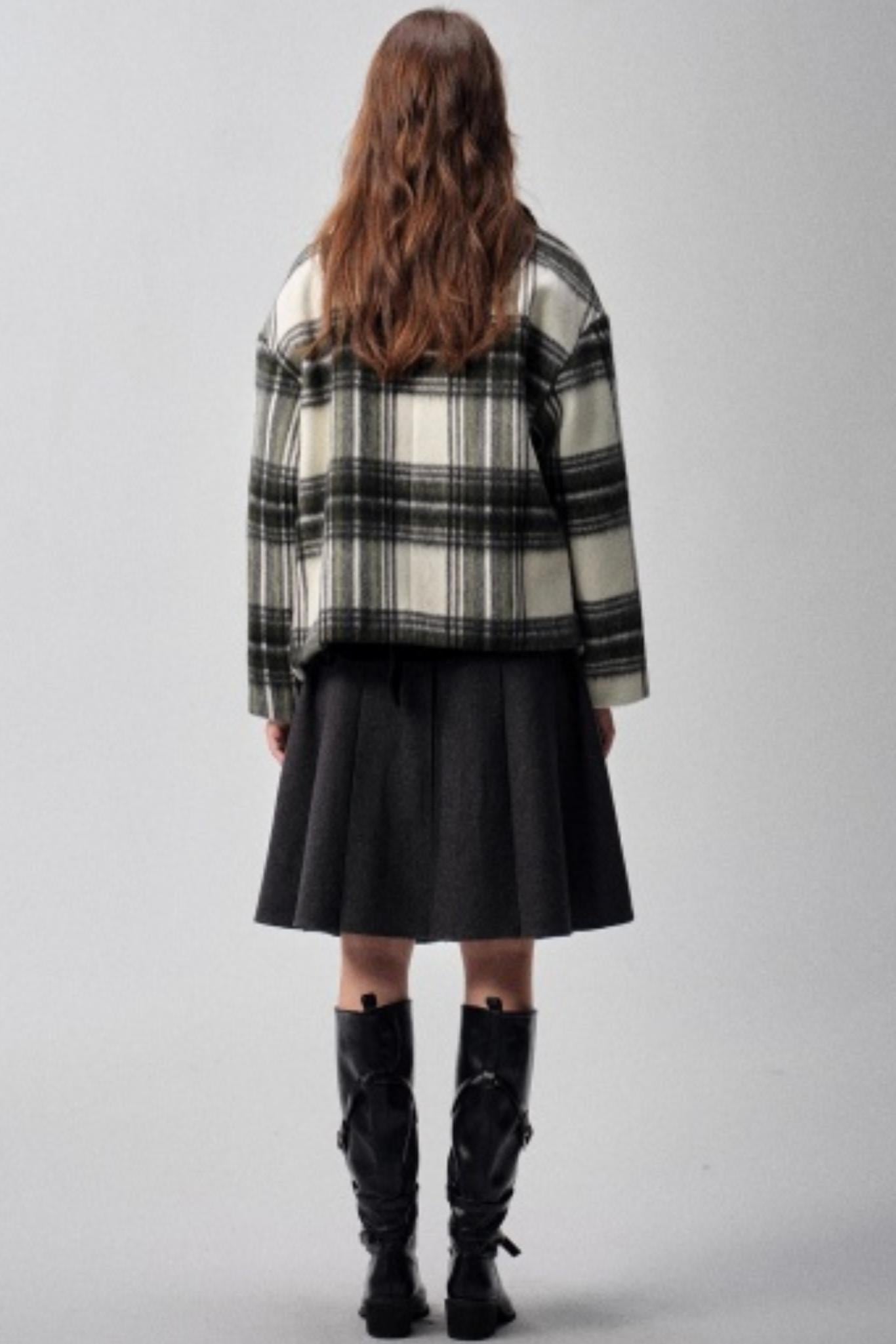 Large Lapel Plaid Woolen Coat