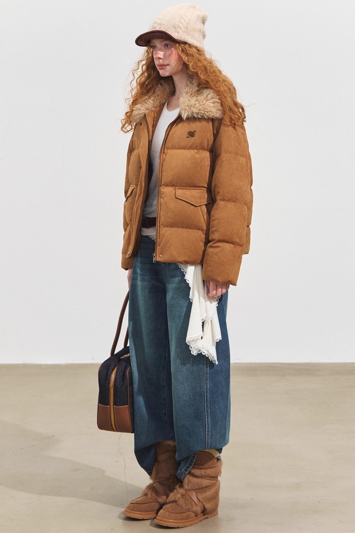 Three-Dimensional Split Wide-Leg Jeans