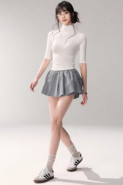 Ensemble chemise à carreaux bleus et dentelle