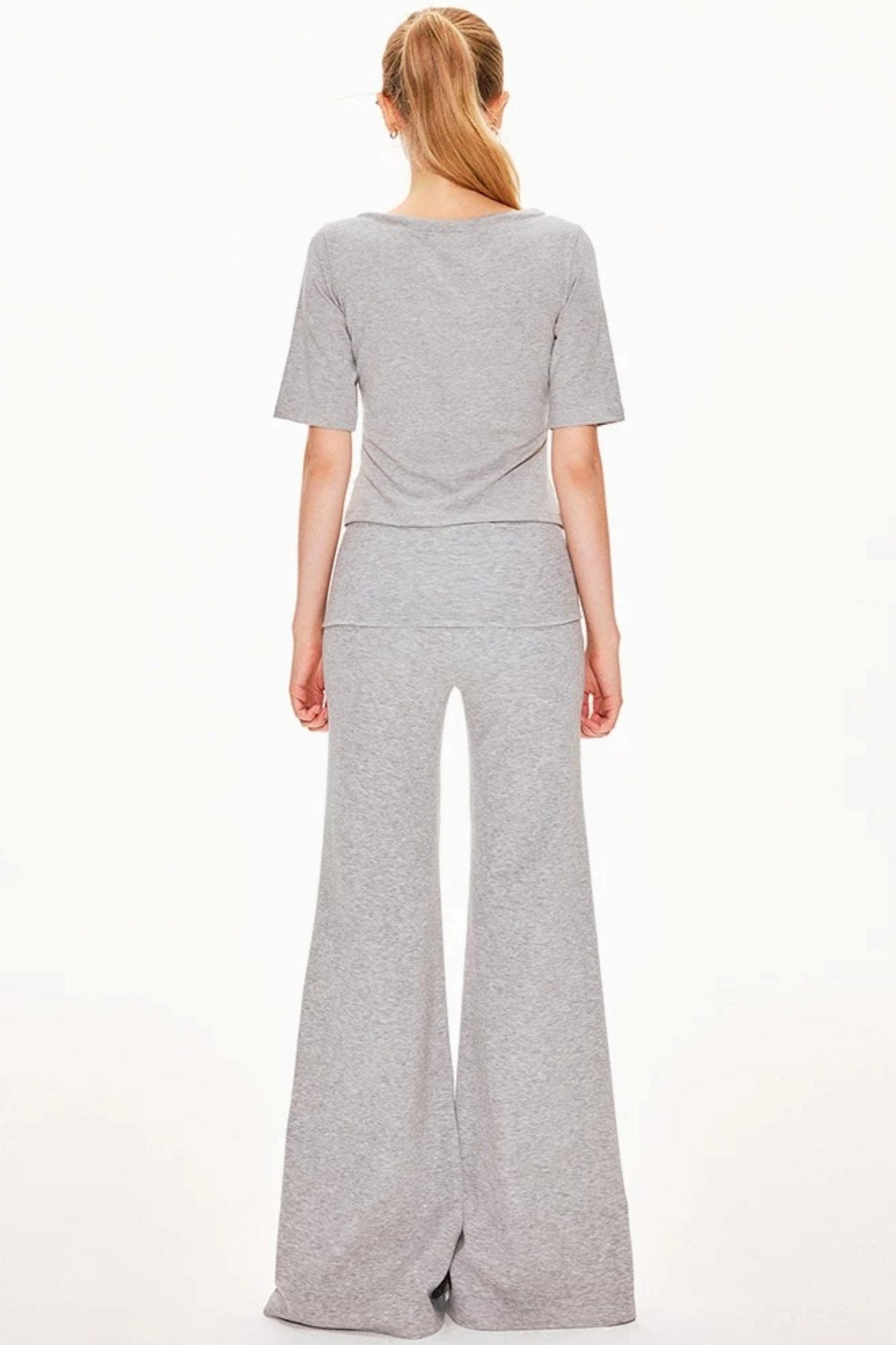 Lyocell Knit V-Neck Ensemble Set-Up