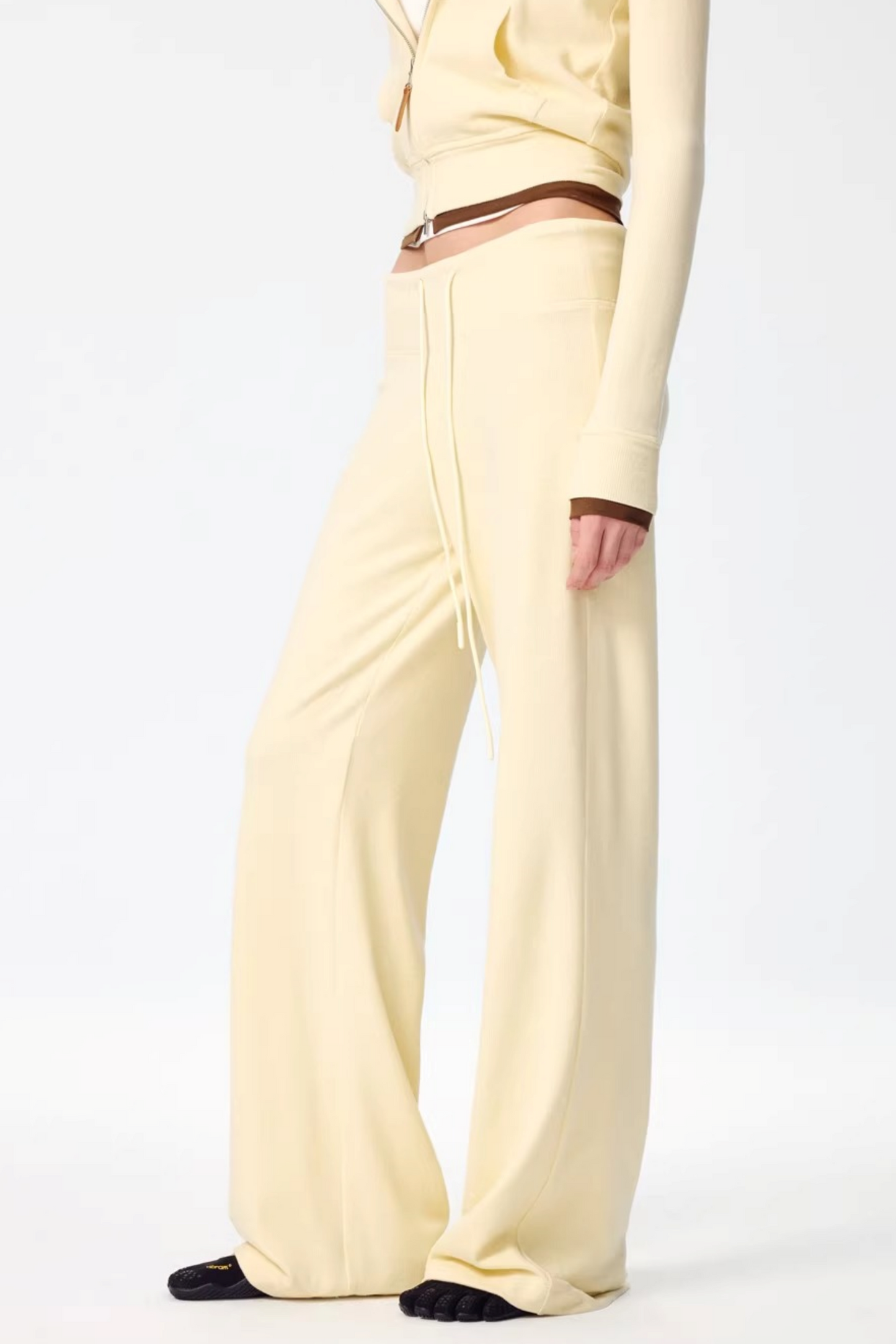 Color-Blocked Zipper Sweatshirt Top Set-Up