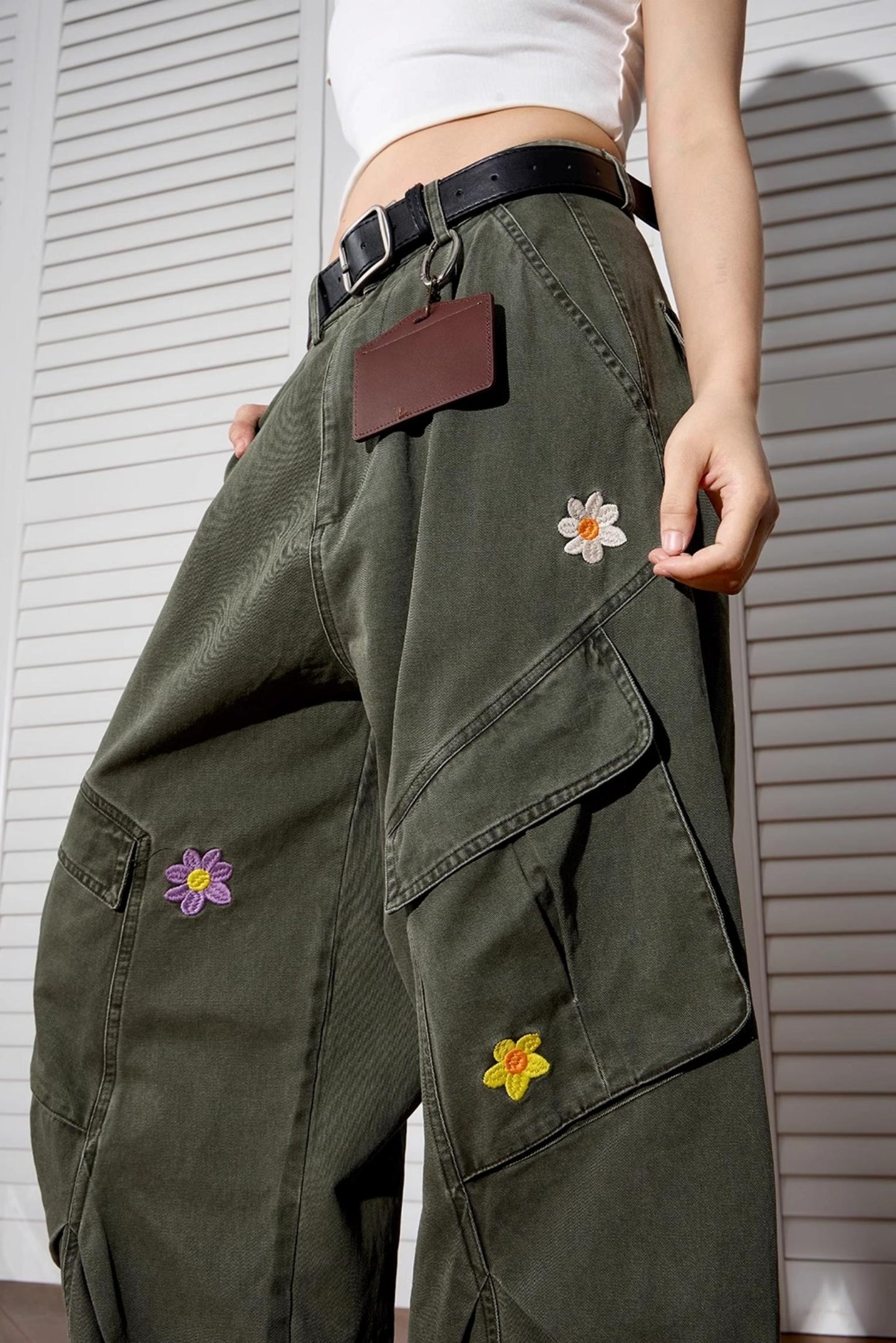 Floral Embroidered Wide-Leg Pants