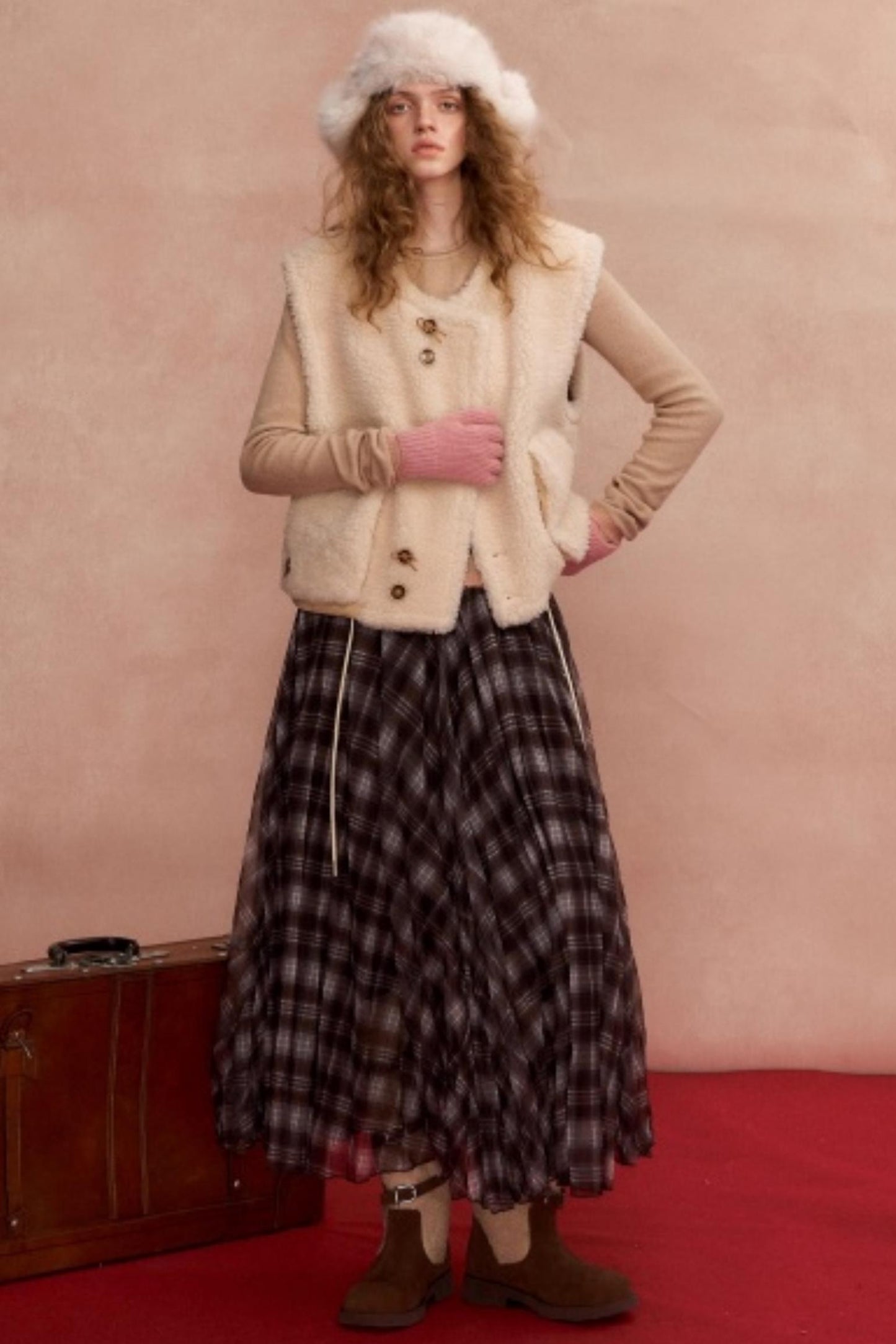 Contrasting Color Layered Sweater