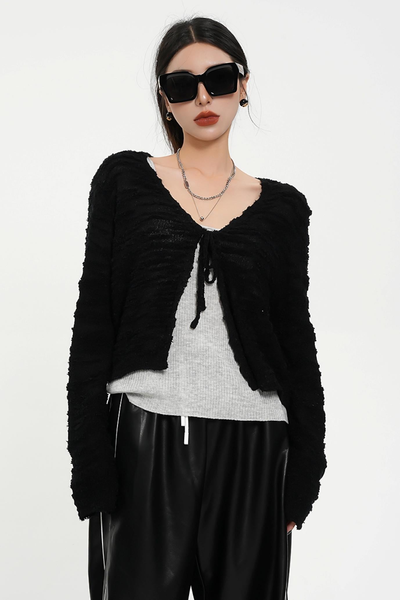 Niche Cropped Knit Cardigan