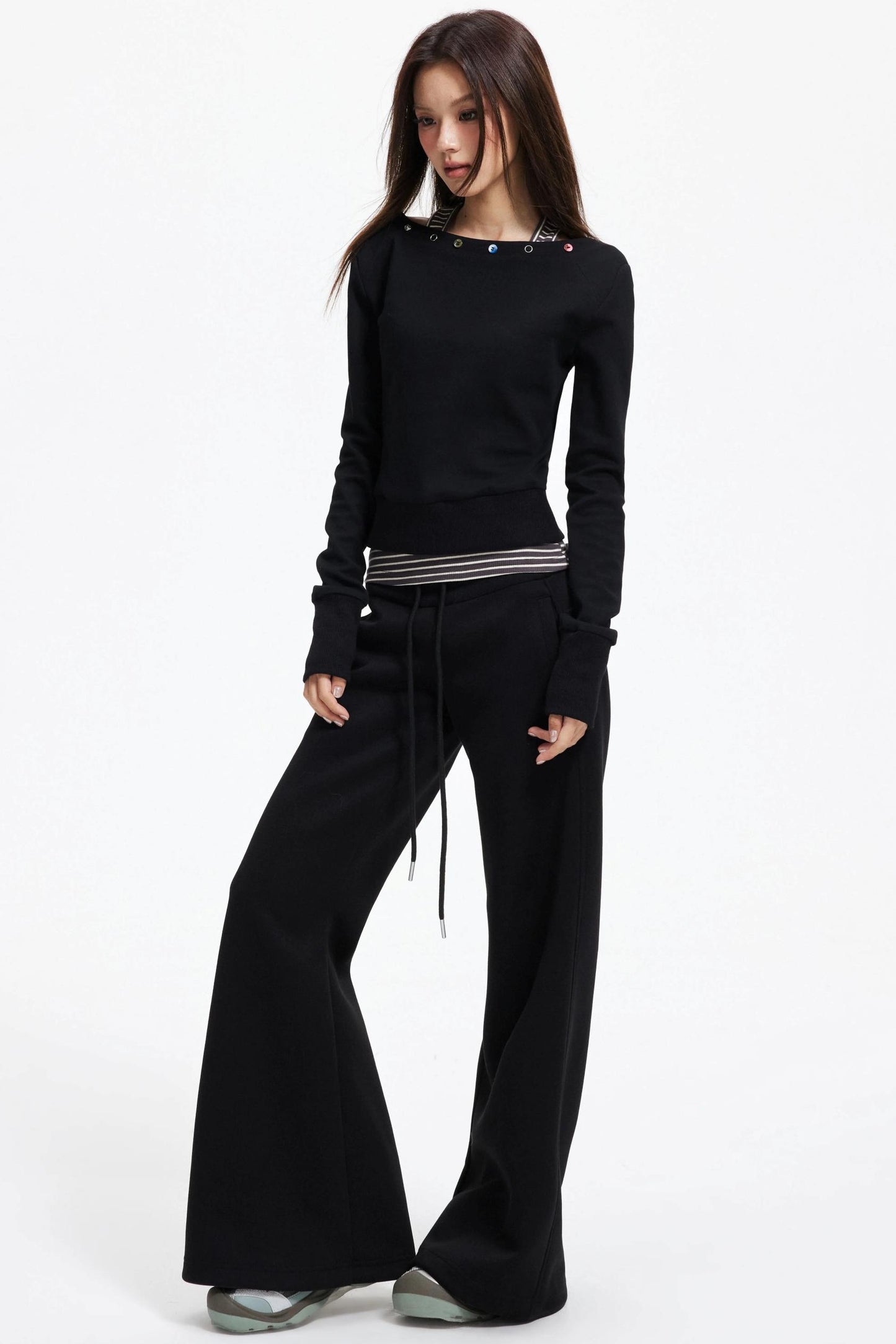 Big V-Neck Knitted Sweater Set-Up