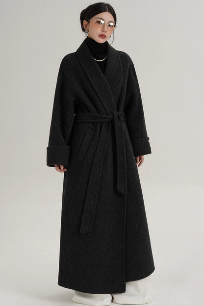 Elegant Wool Lapel Coat