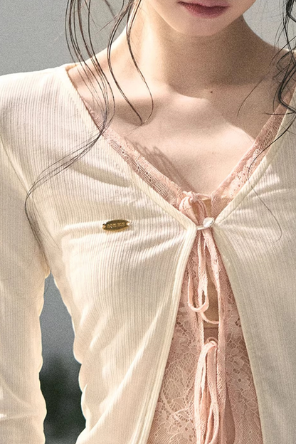 Lace Hollow-Out Top