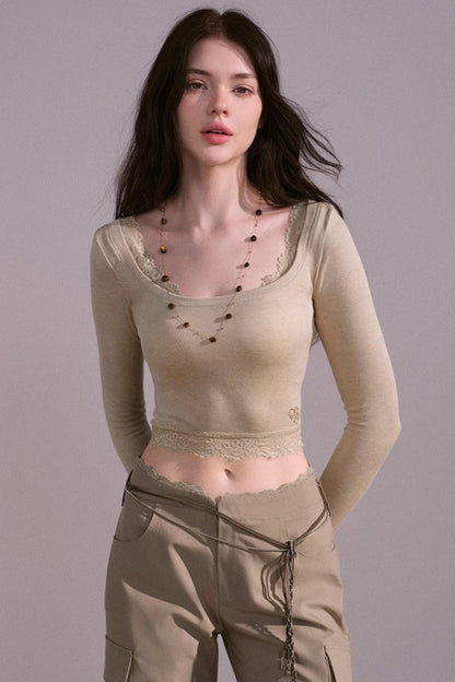 Slim Long-Sleeved Top