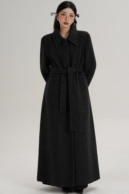 Elegant Extra-Long Wool Coat
