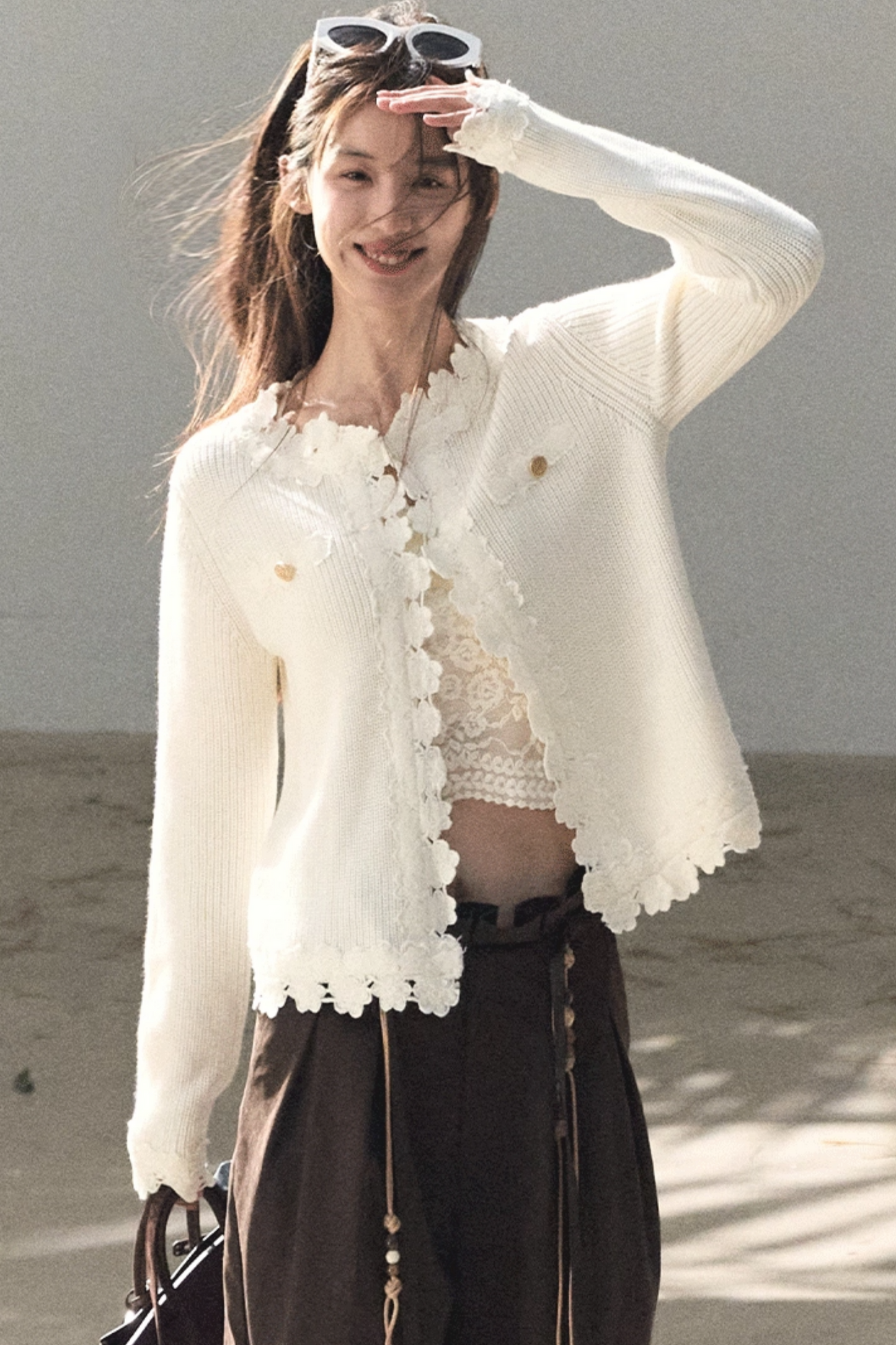 Lange Hose aus plissiertem Mikro-Samt