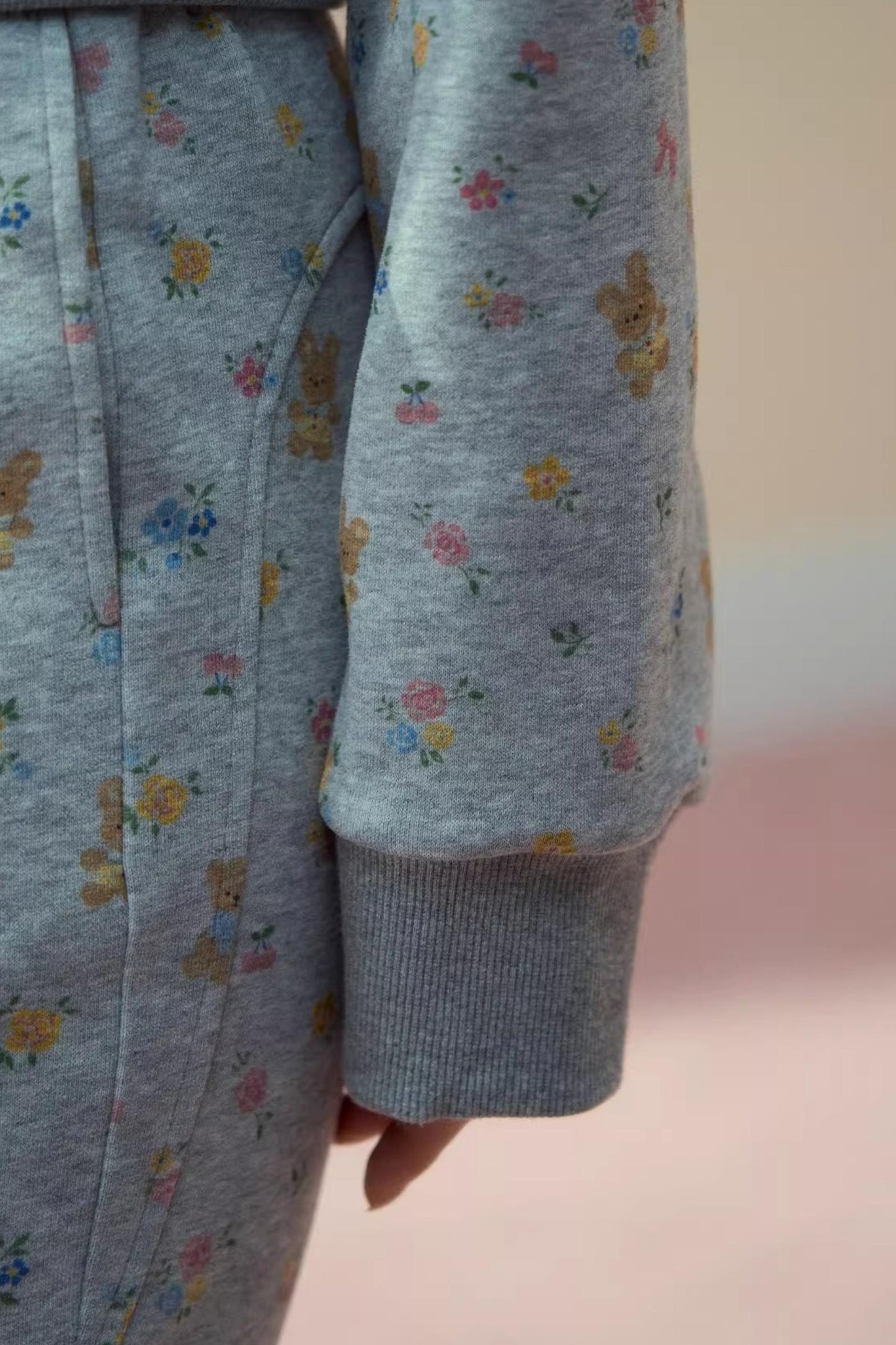 One-Shoulder Sweater With Trousers Set-Up