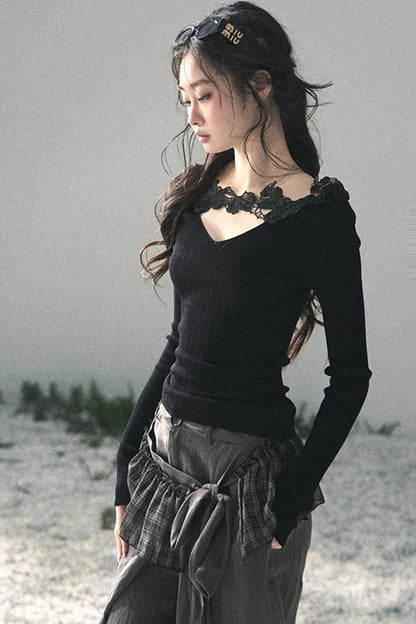 Lace-Trimmed Knitted Top