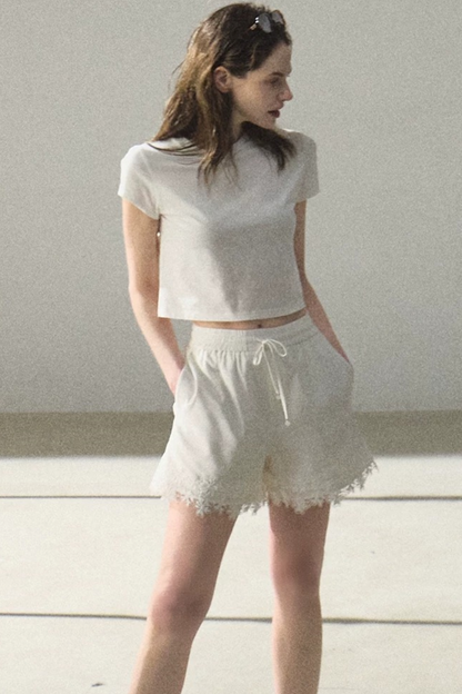 Lyocell-Spitzenhose mit weitem Bein