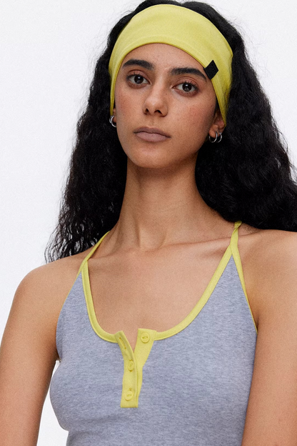 Color-Contrasting Slim-Fit Vest