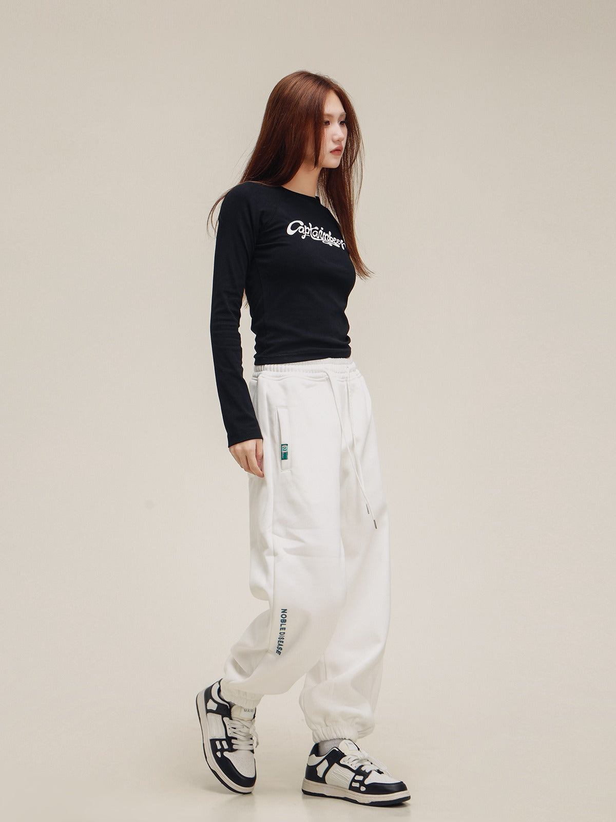 American label embroidered sweat pants