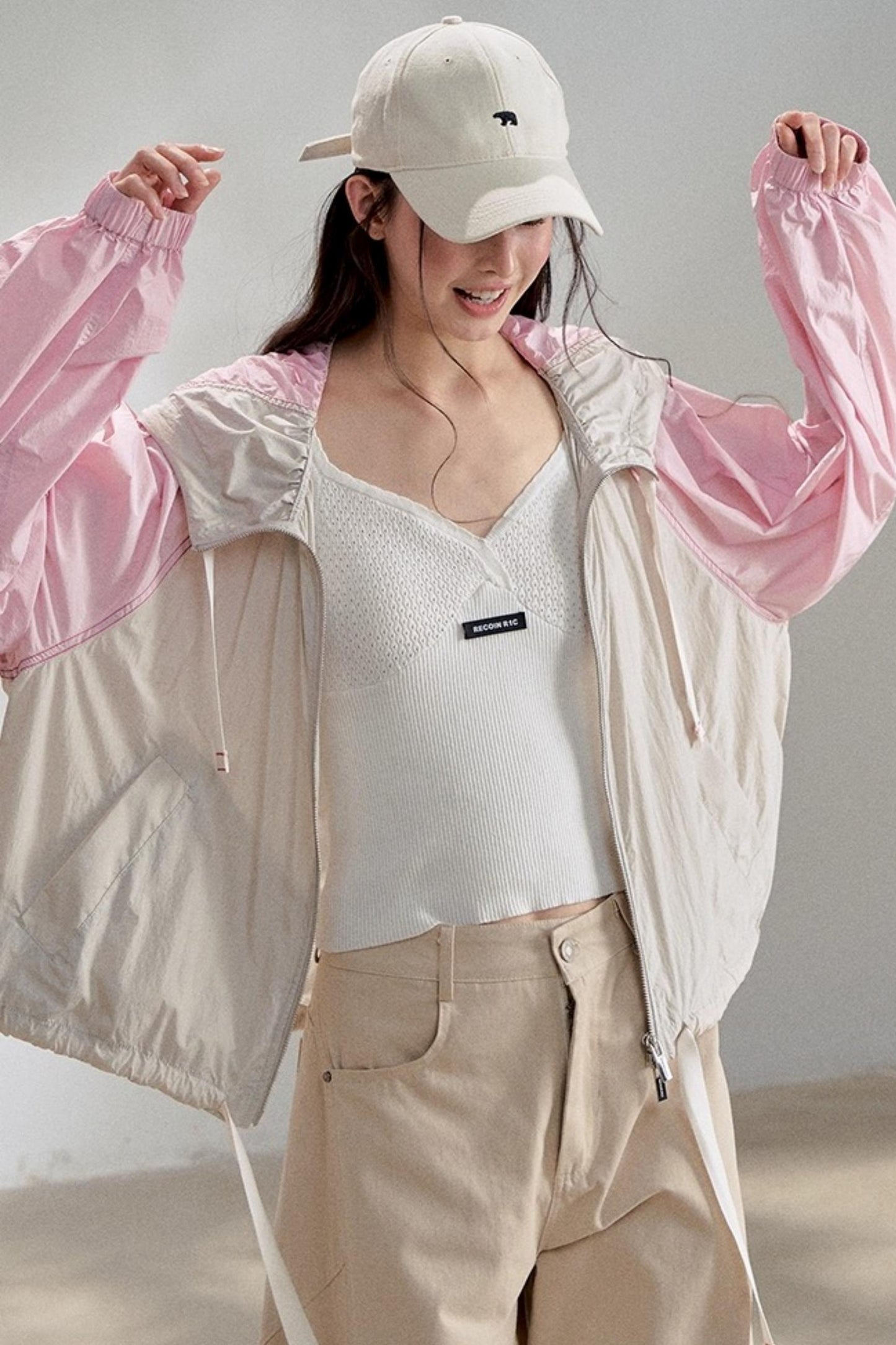 Textured White V-Neck Knitted Suspender Top