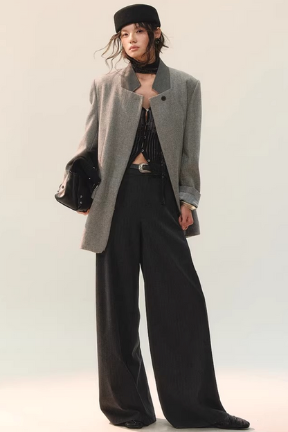 Pantalon large drapé à nouer sur le côté