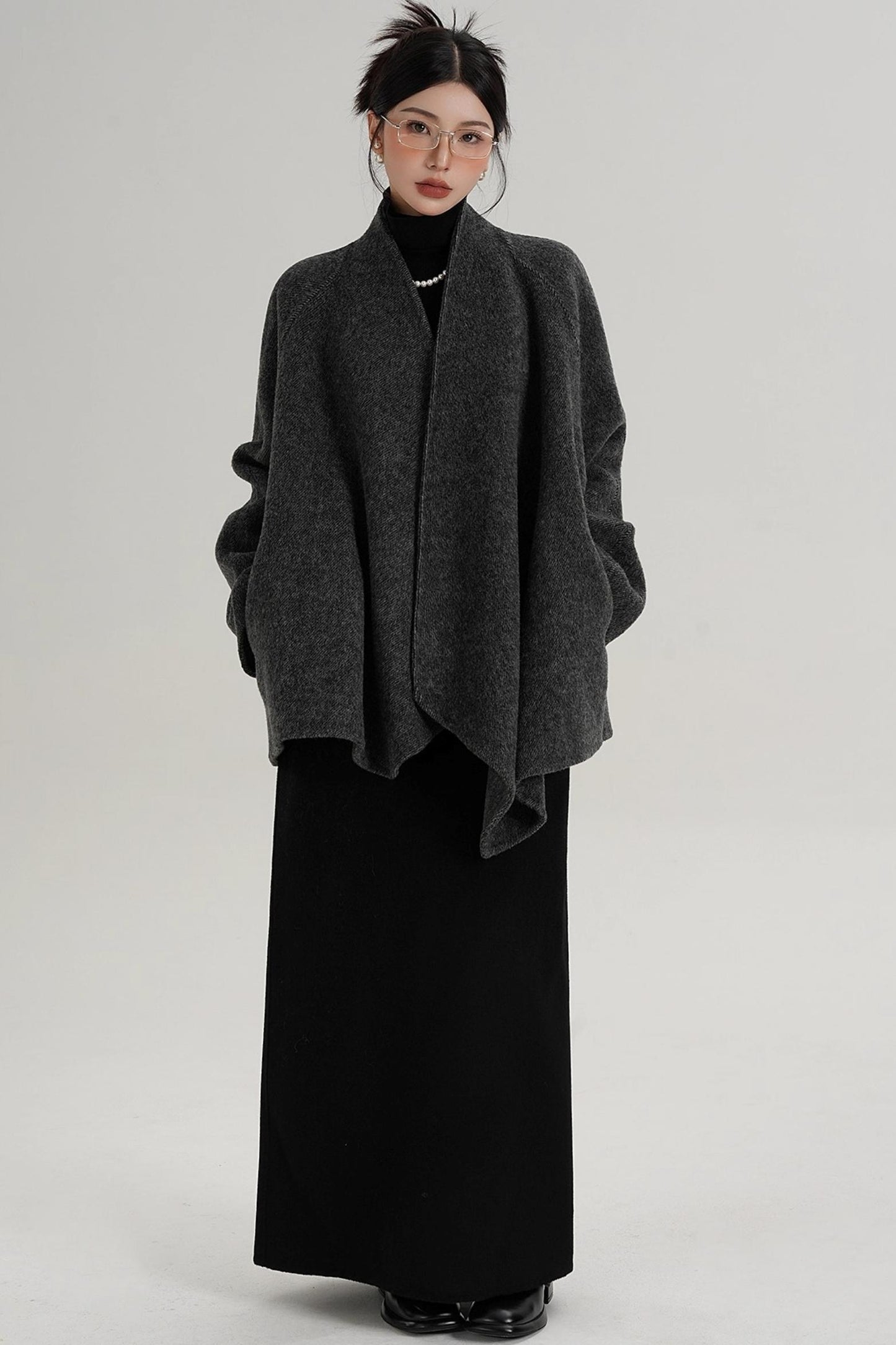 Elegant Wool Pencil Skirt