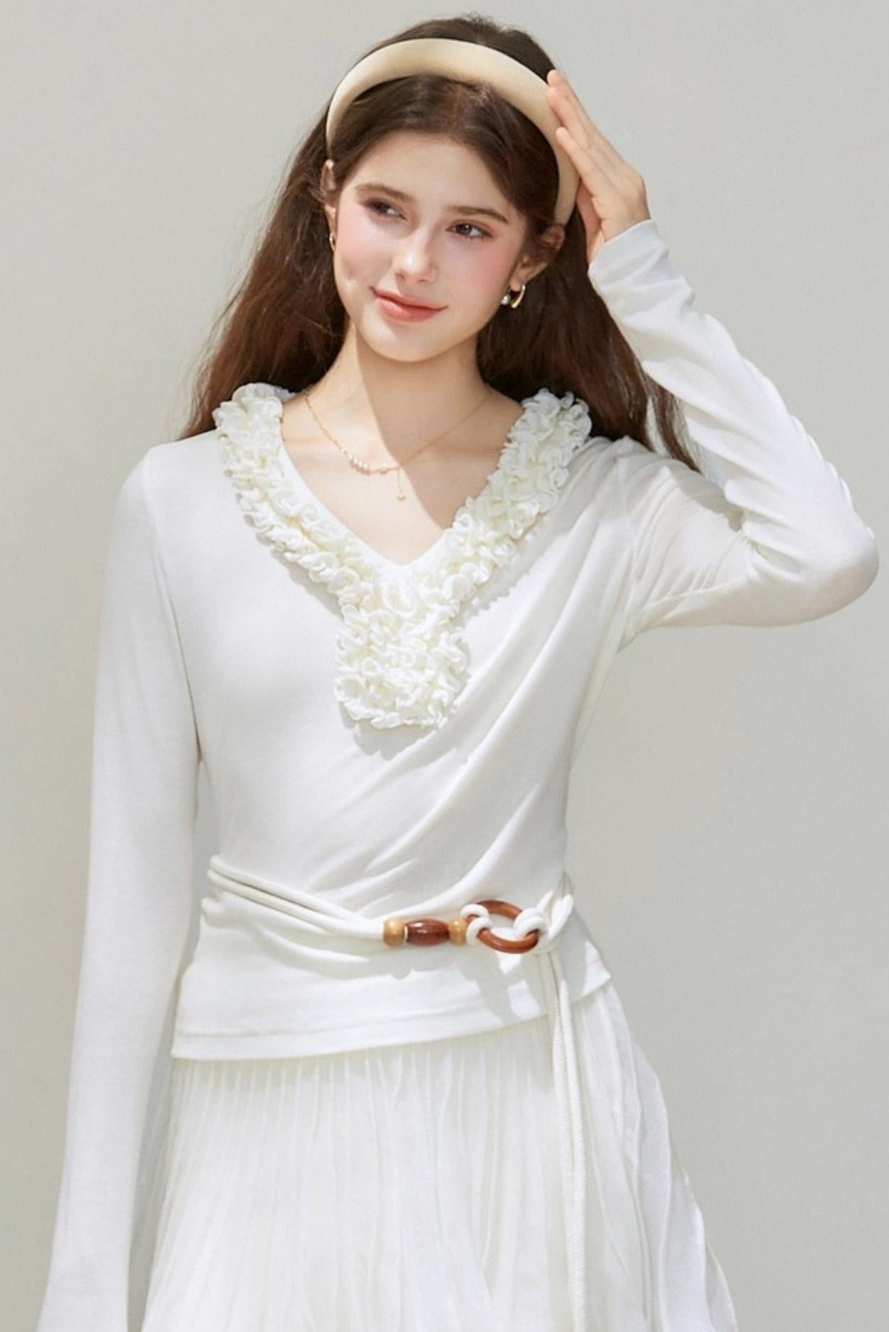 V-Neck Long-Sleeved Base Shirt