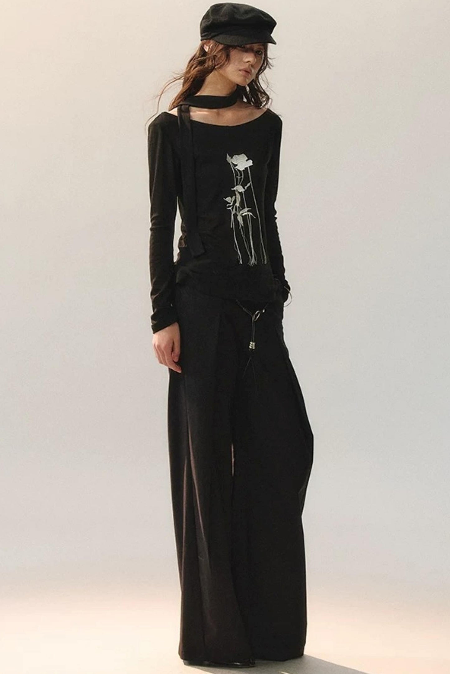 Top in Maglia con Ricamo Rose