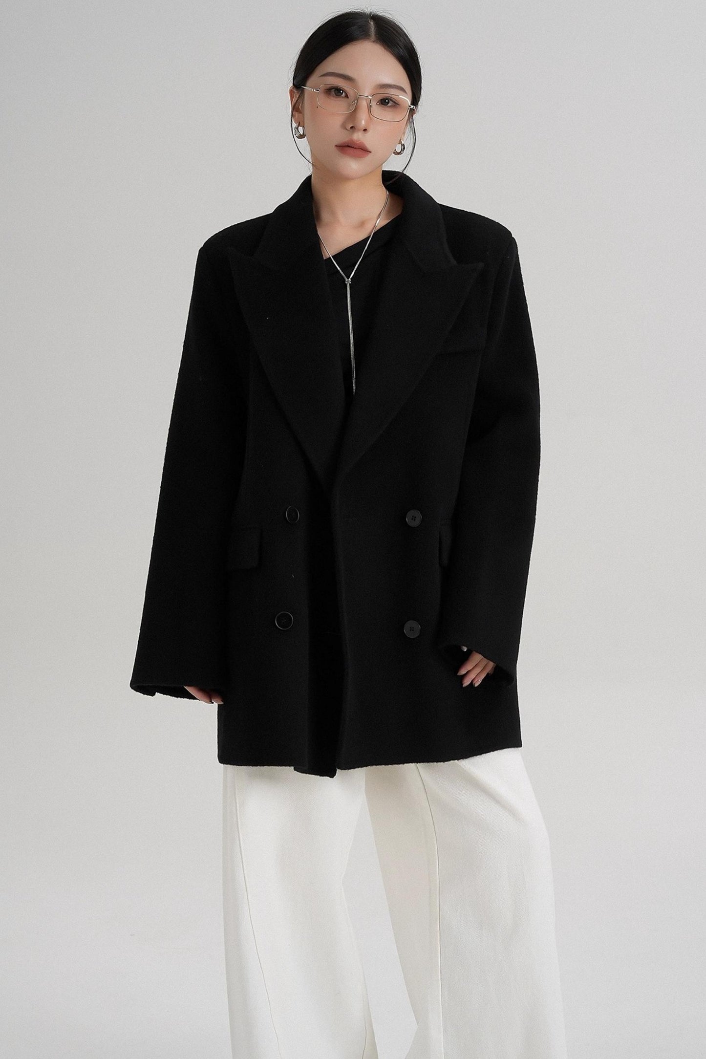 Medium-Length Temperament Wool Coat