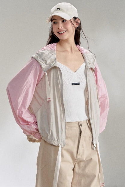 Textured White V-Neck Knitted Suspender Top