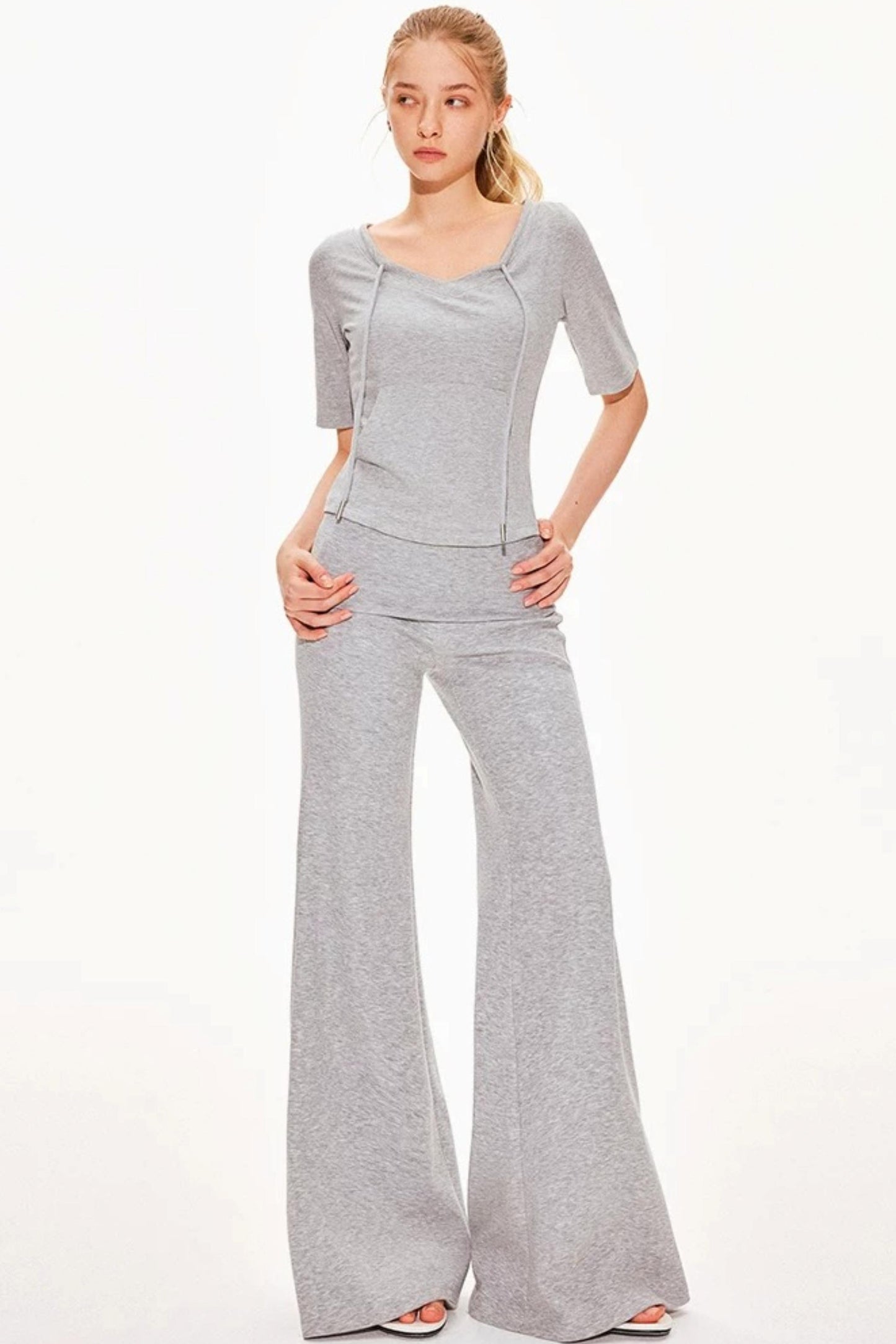 Lyocell Knit V-Neck Ensemble Set-Up