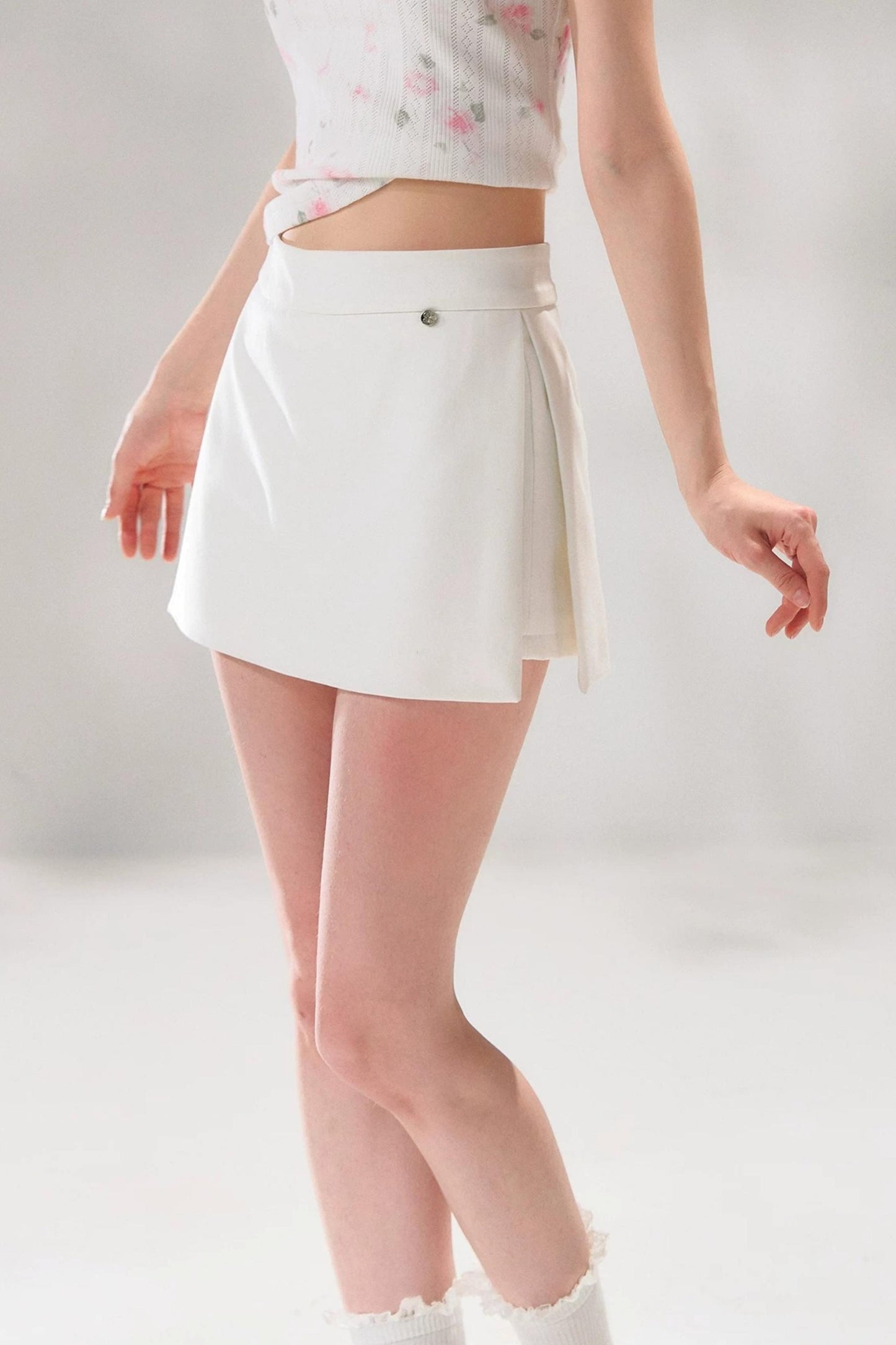 Intellectual Side-Slit Skirt