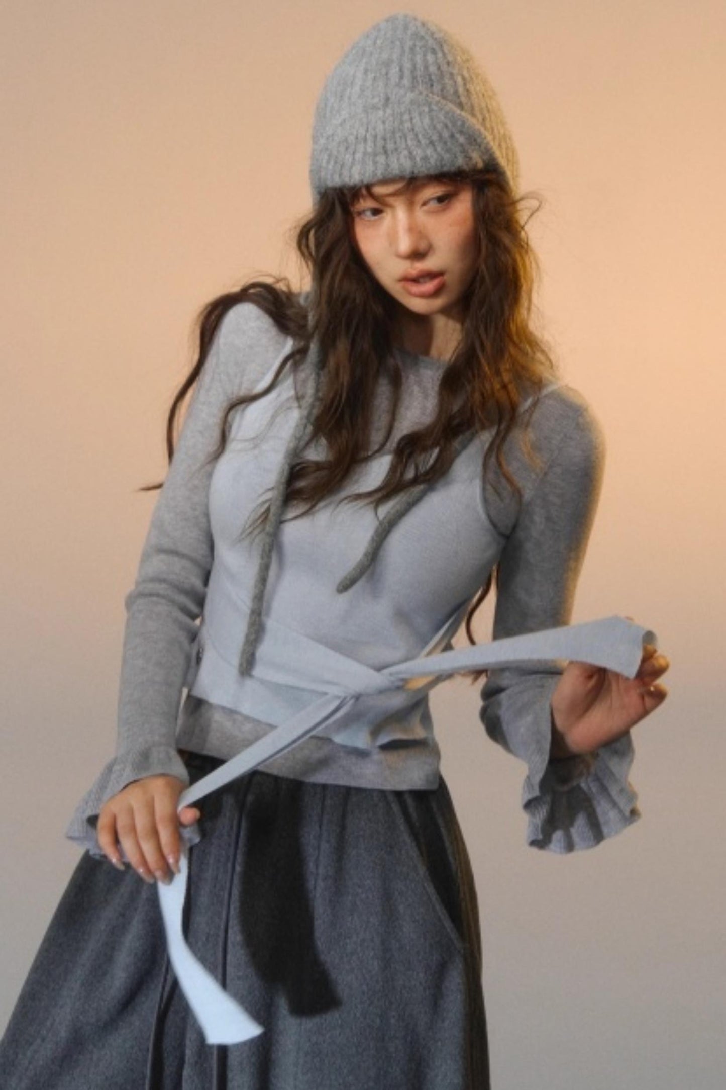 Fake Two Contrasting Tie-Up Sweater