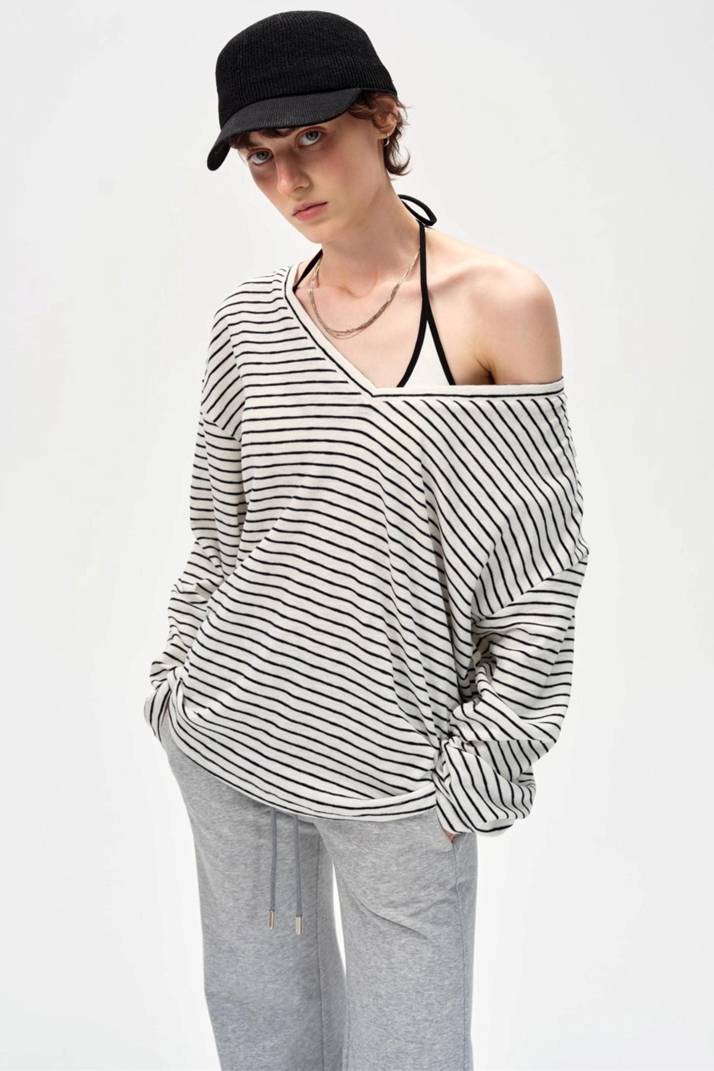 Lyocell V-Neck Base T-Shirt