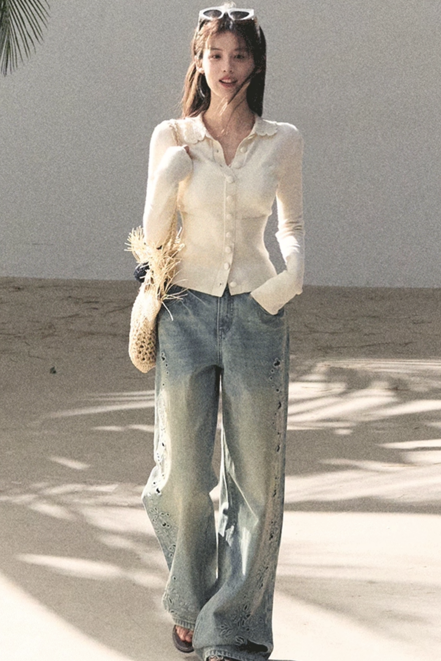 Laser Embroidery Distressed Jeans